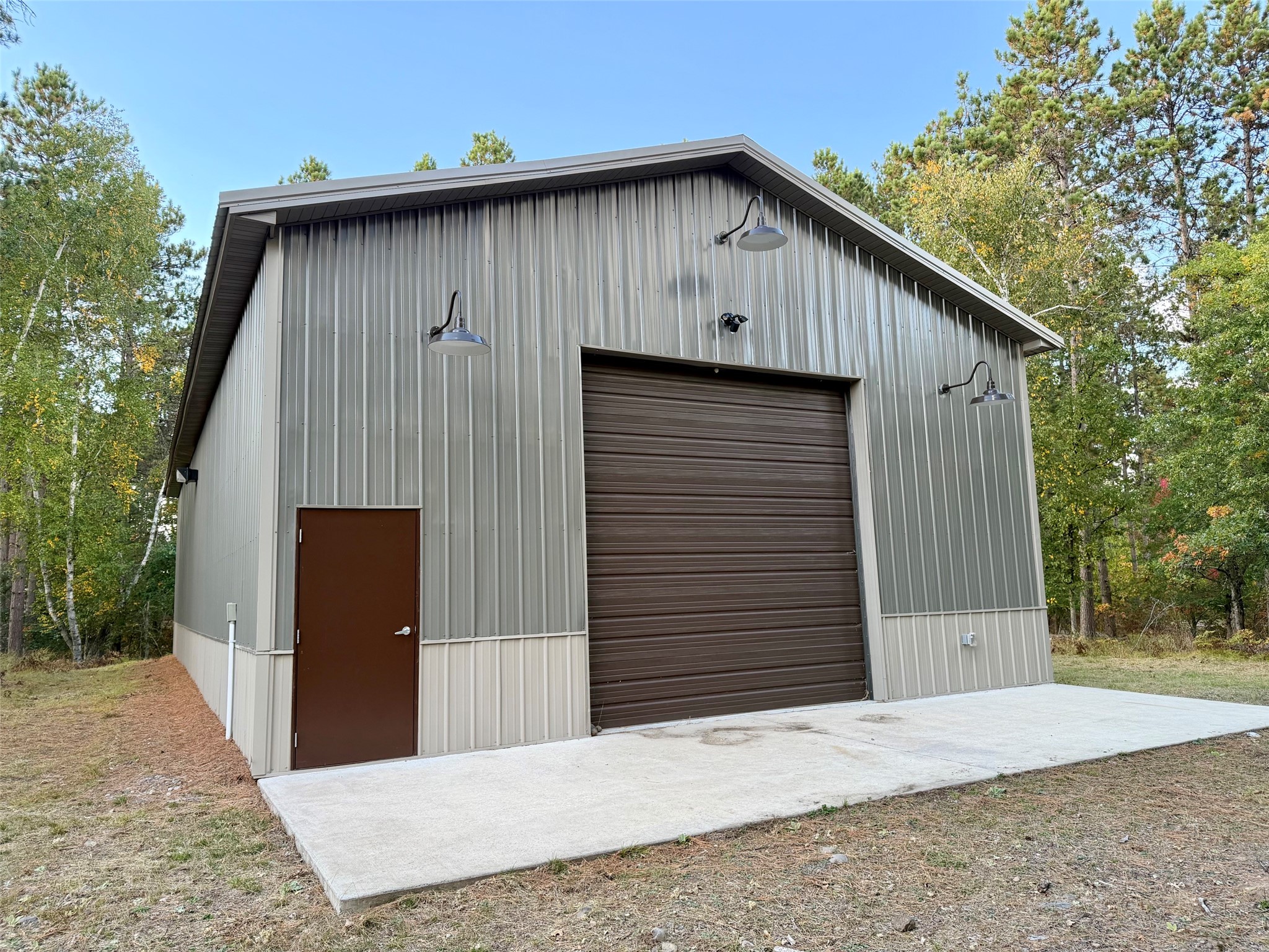 1735 St Croix Trail Property Photo 7