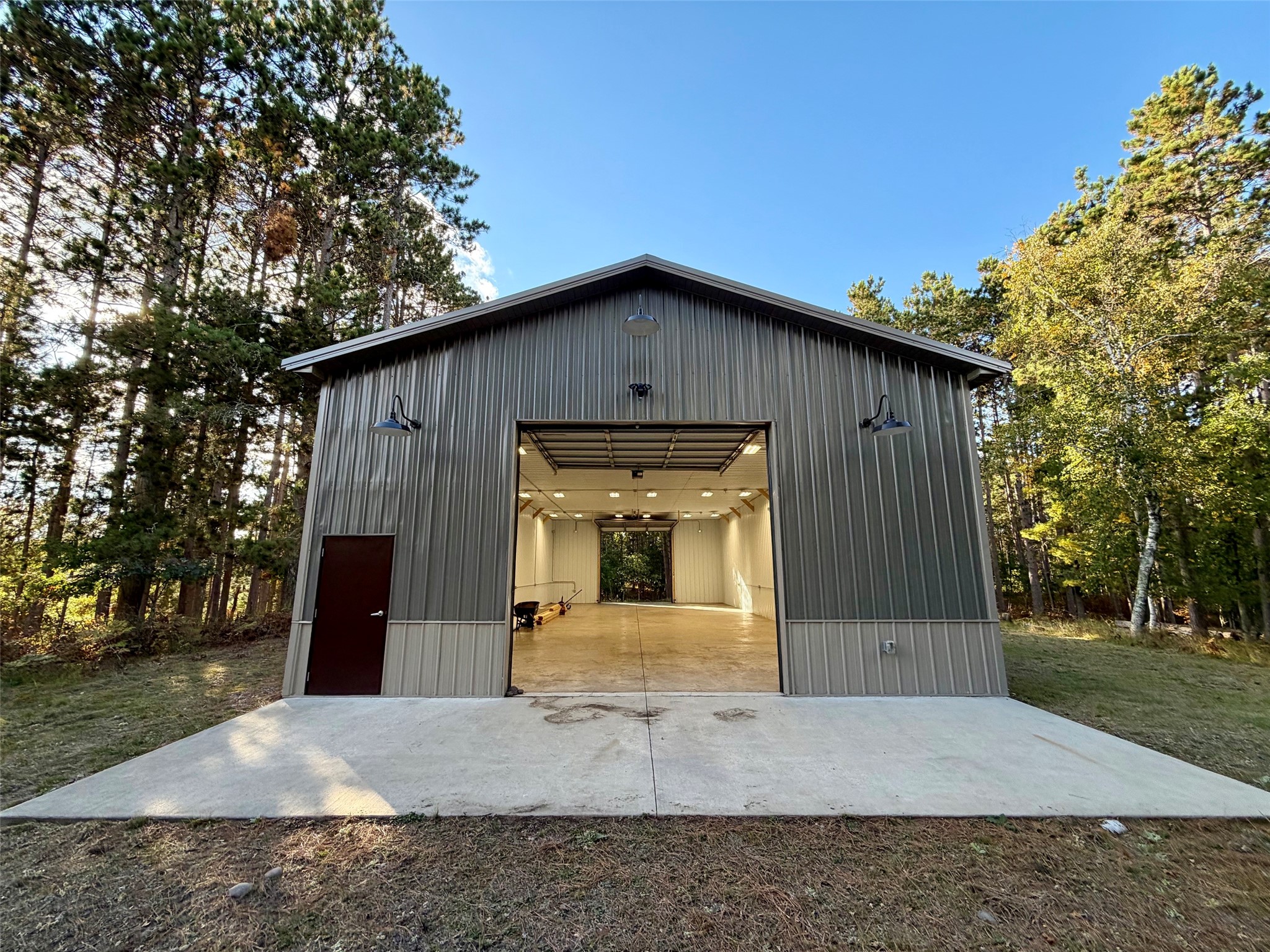 1735 St Croix Trail Property Photo 8