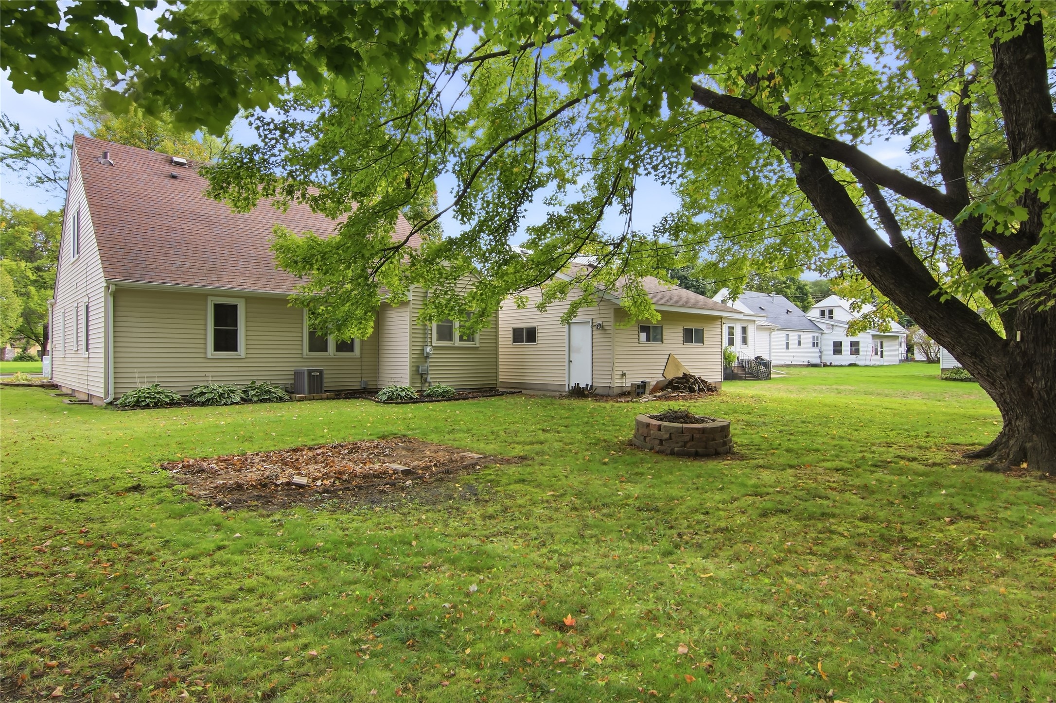 837 Hopwood Avenue Property Photo 34