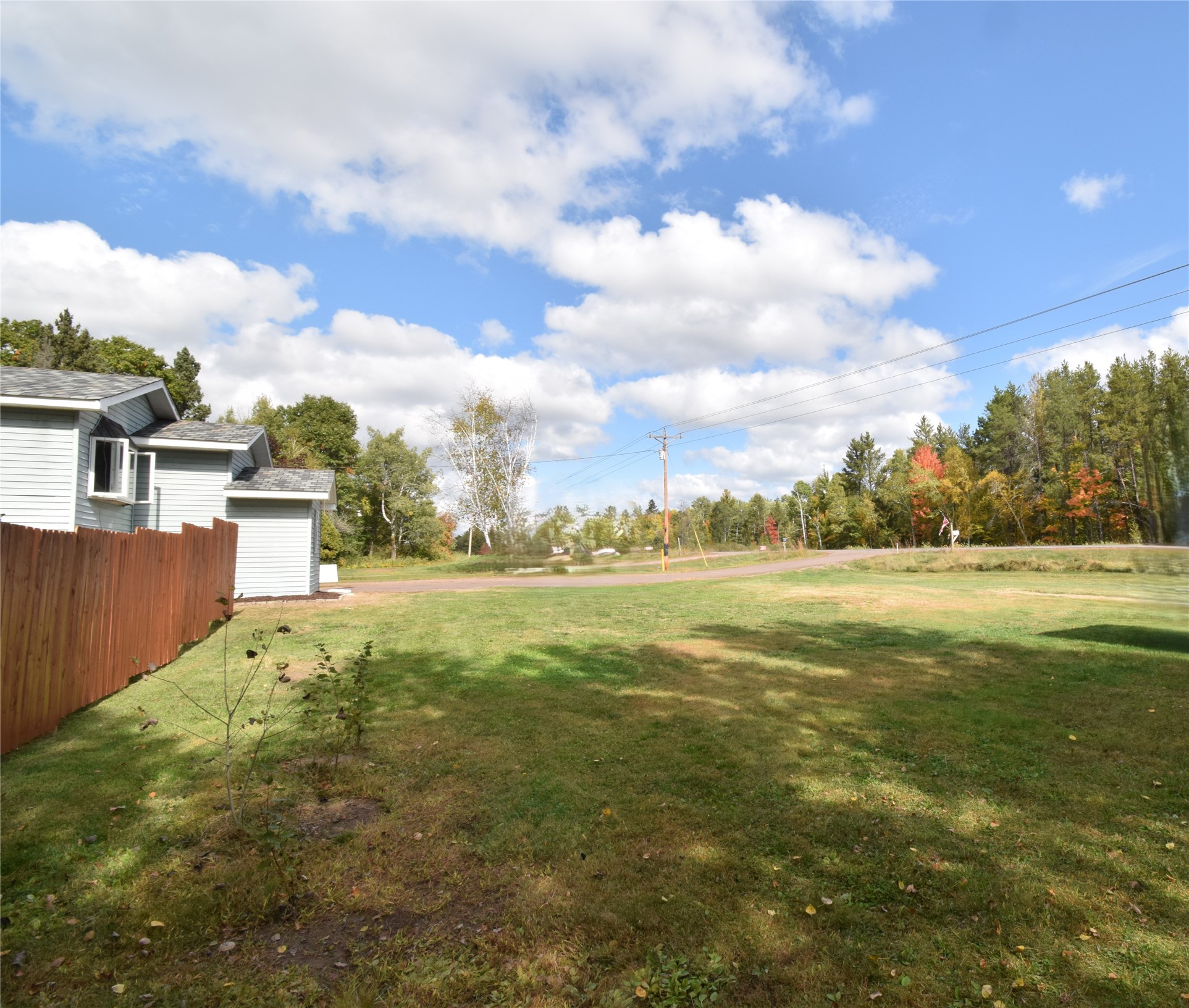 25663 State Road 35 Property Photo 3