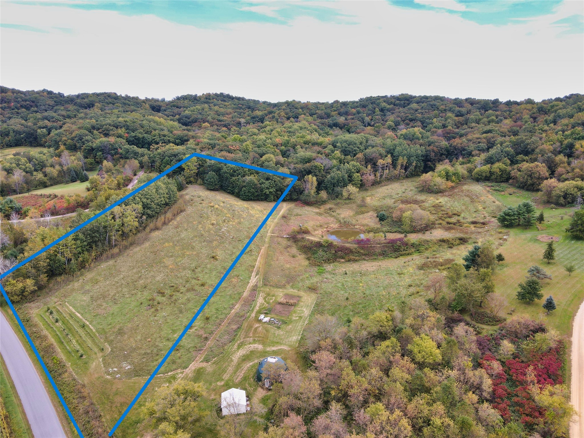 000 Albany N Property Photo 3