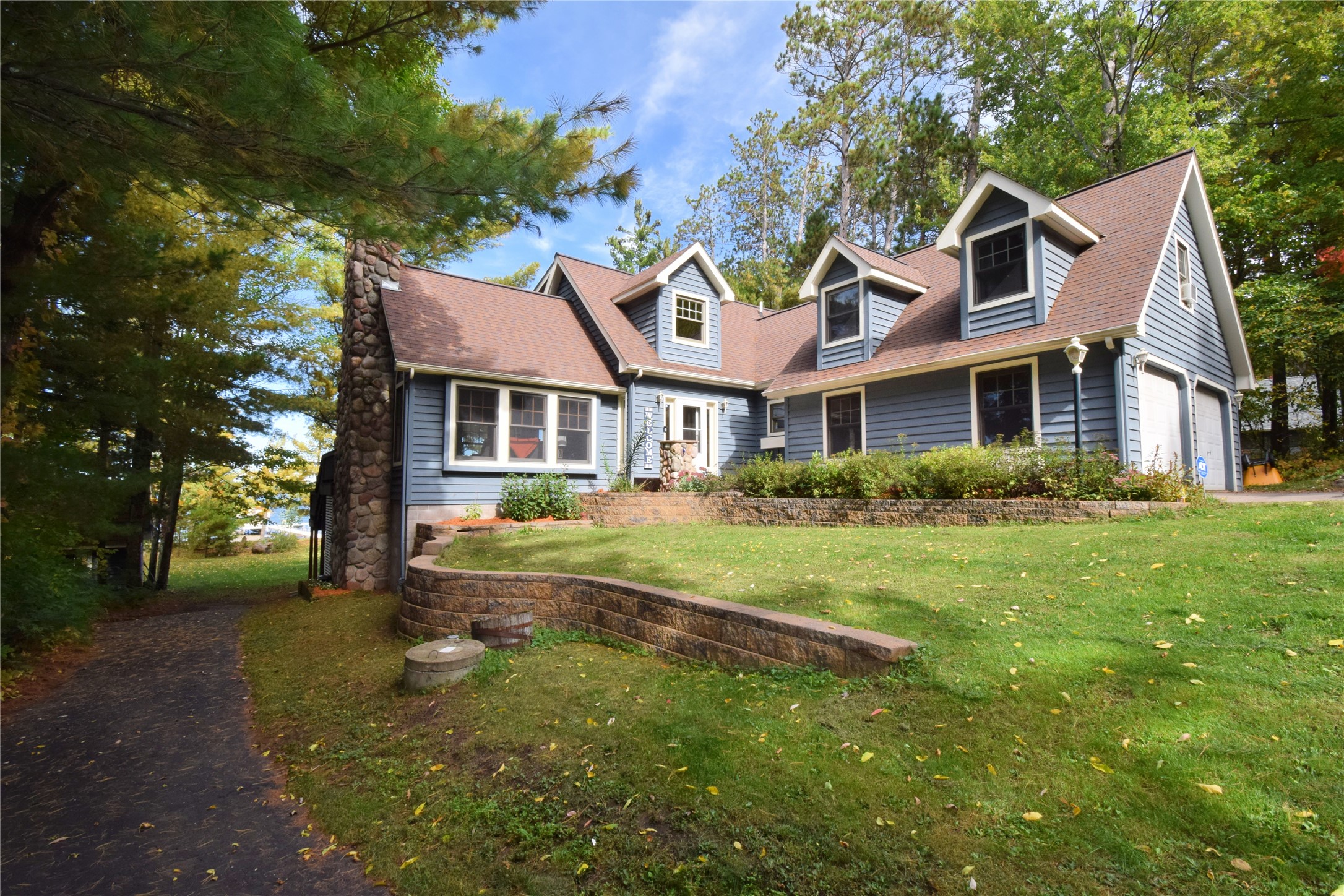 27158 Hersant Road Property Photo 1