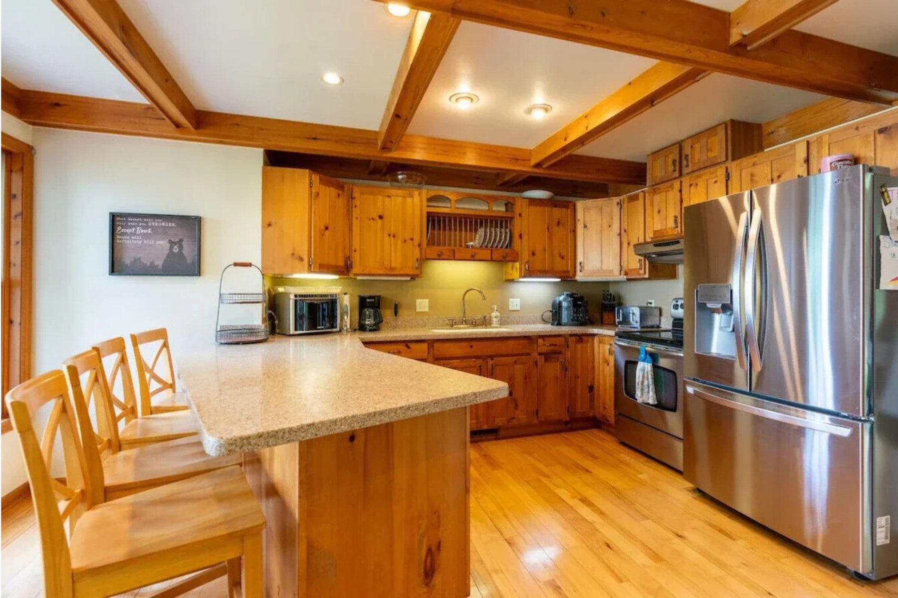 27158 Hersant Road Property Photo 4