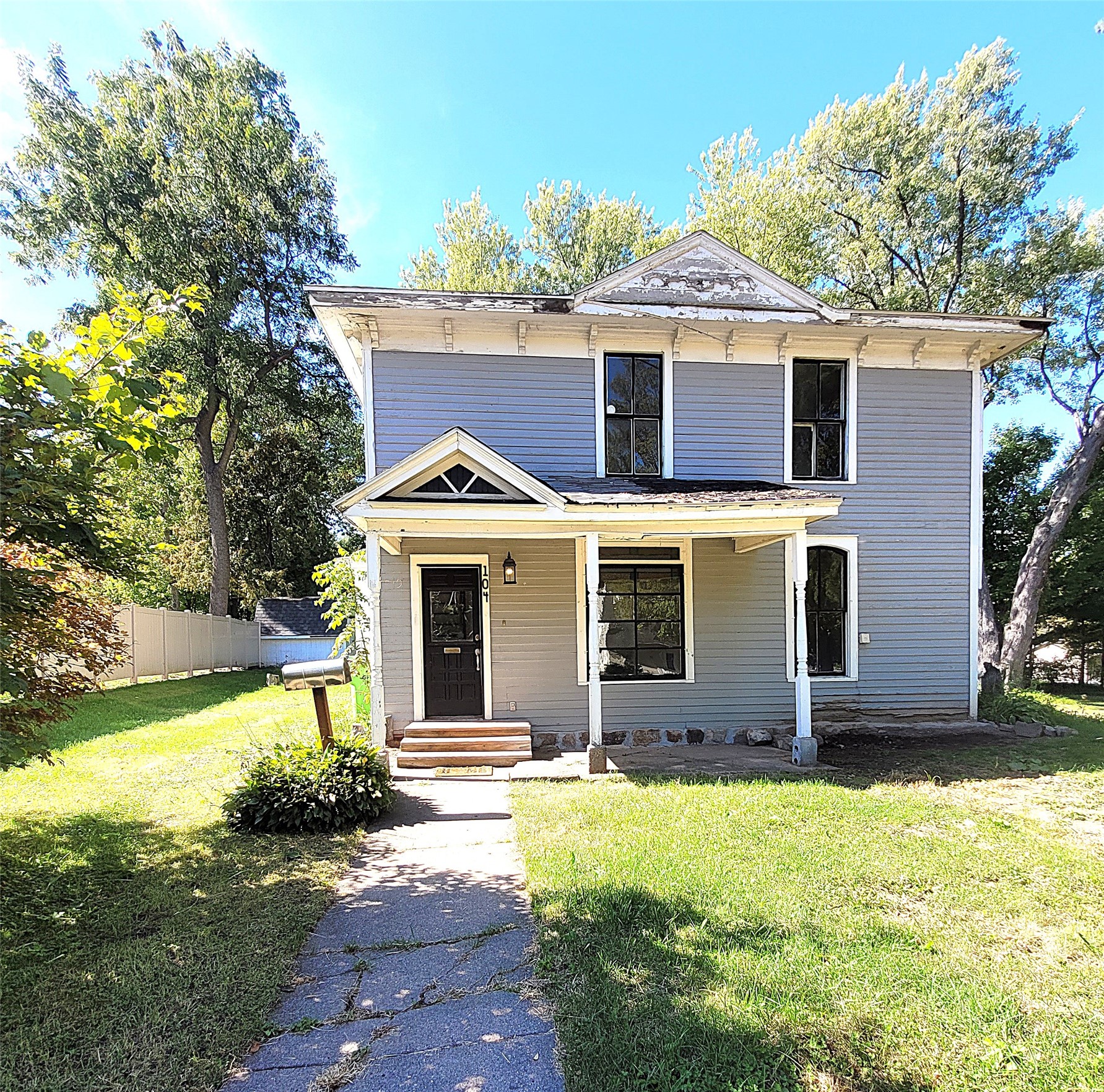 104 Court Street Property Photo 1