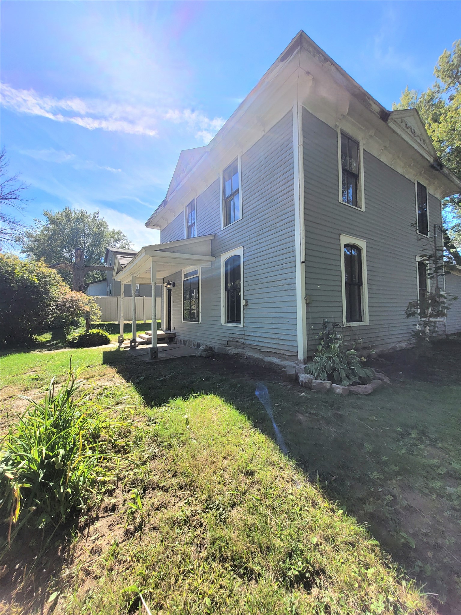 104 Court Street Property Photo 2