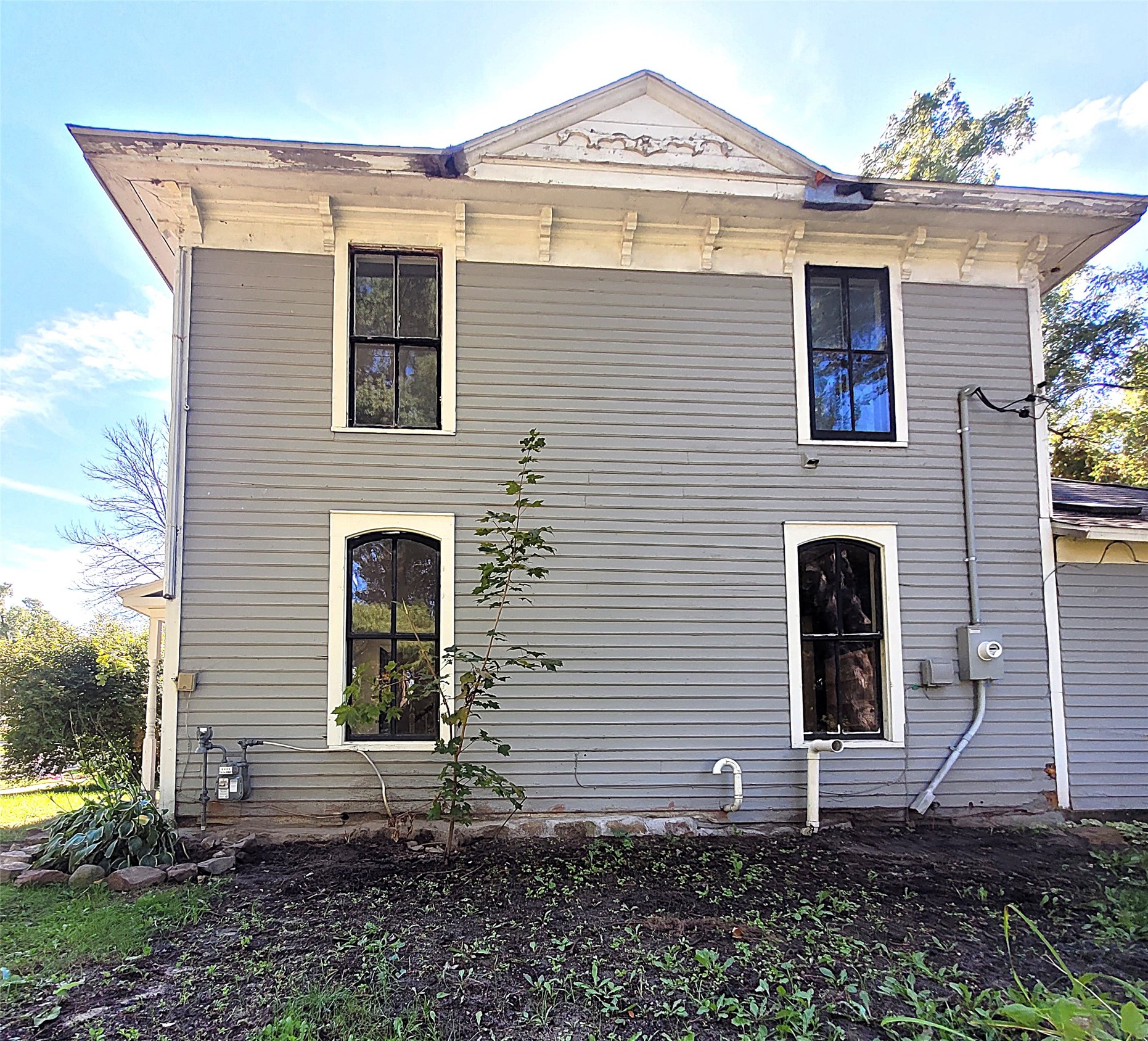 104 Court Street Property Photo 3