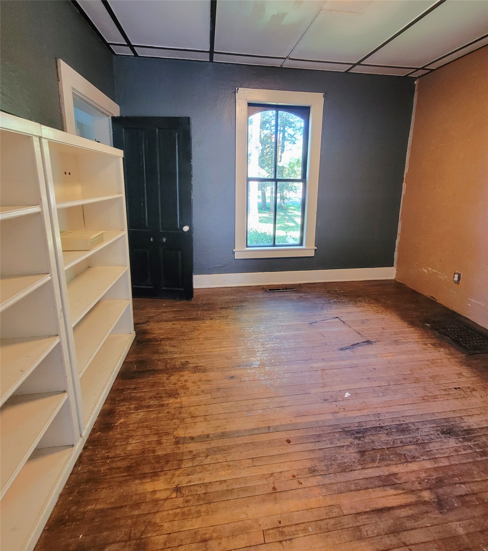 104 Court Street Property Photo 16