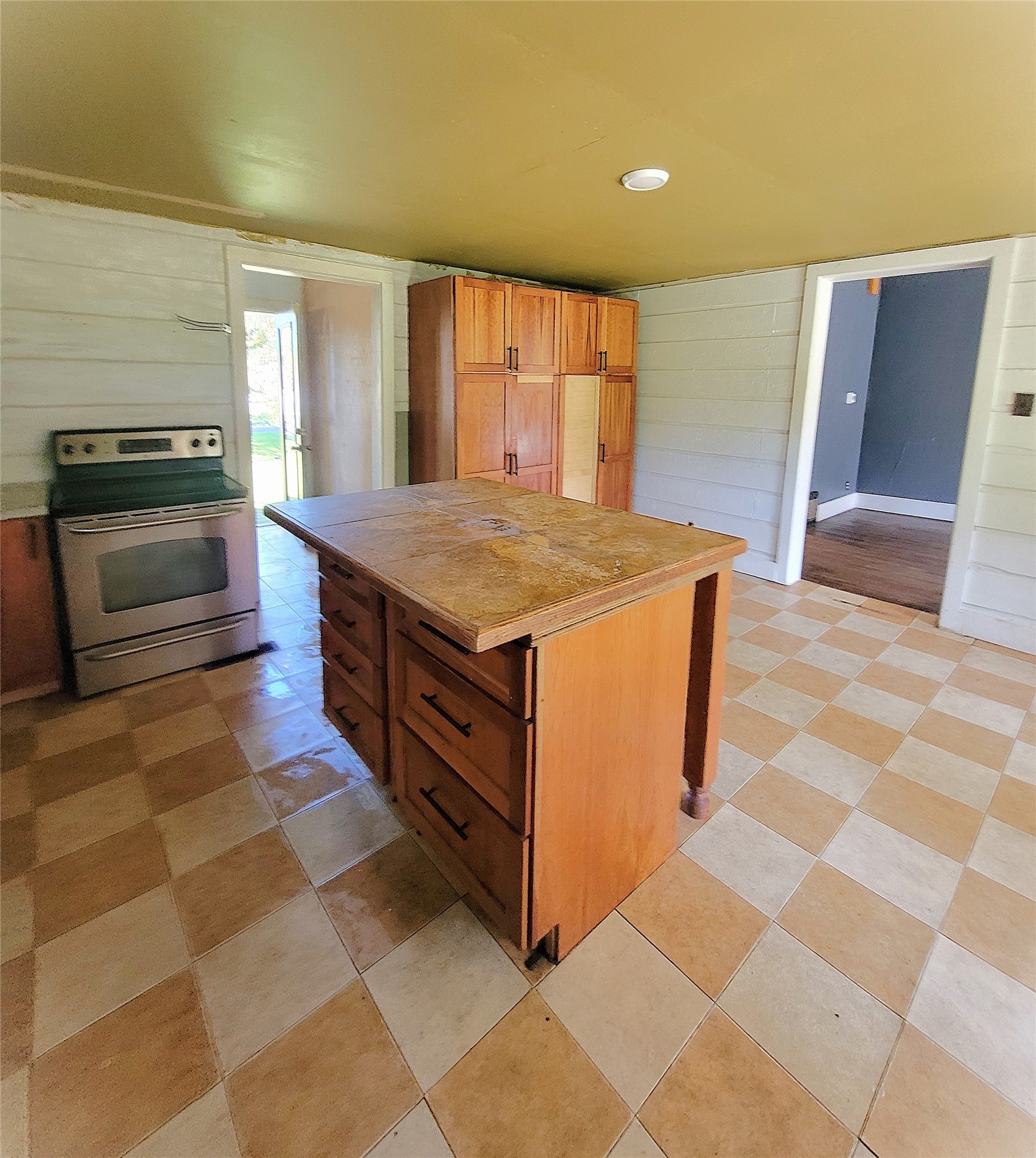 104 Court Street Property Photo 21
