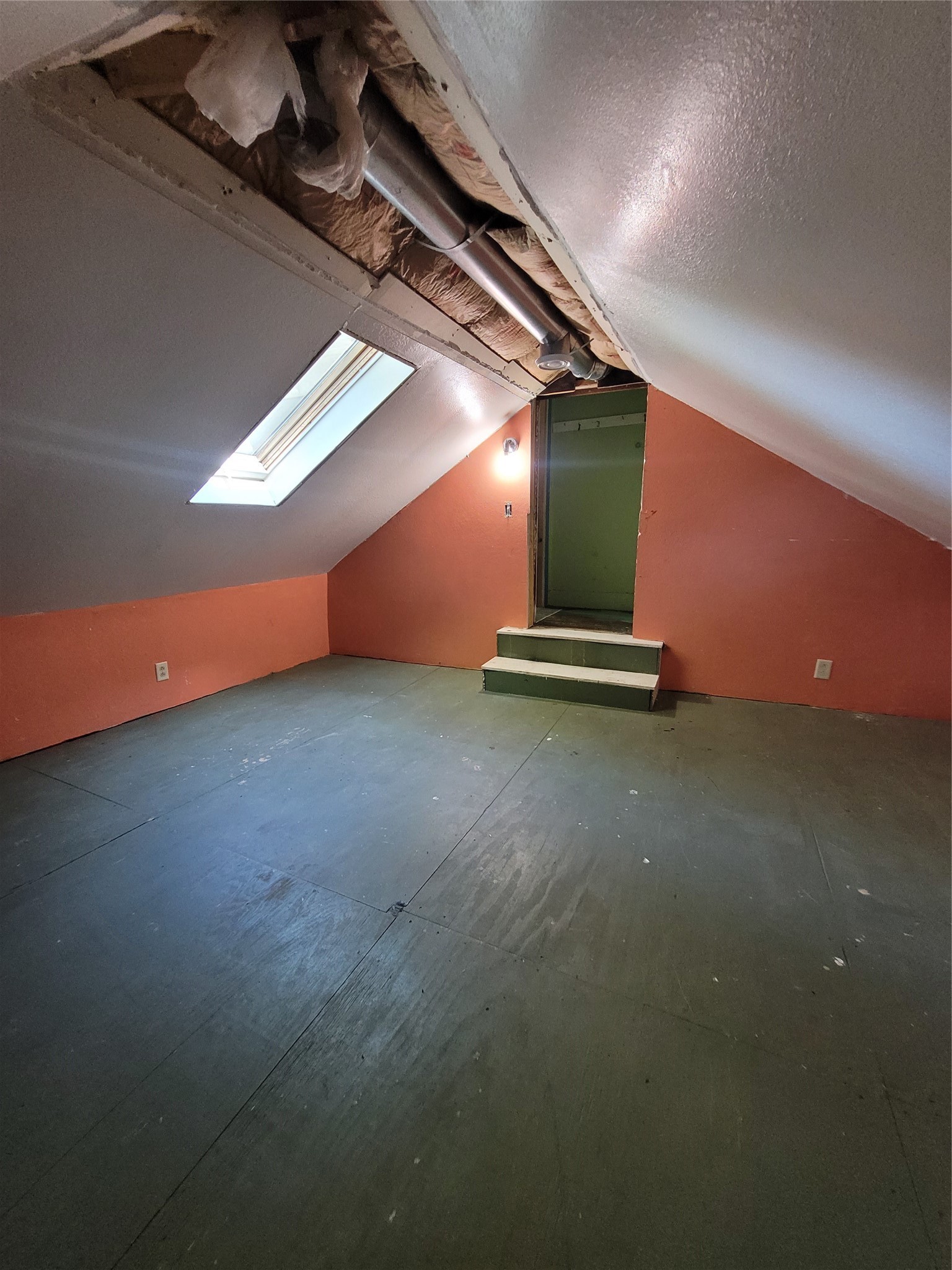 104 Court Street Property Photo 31