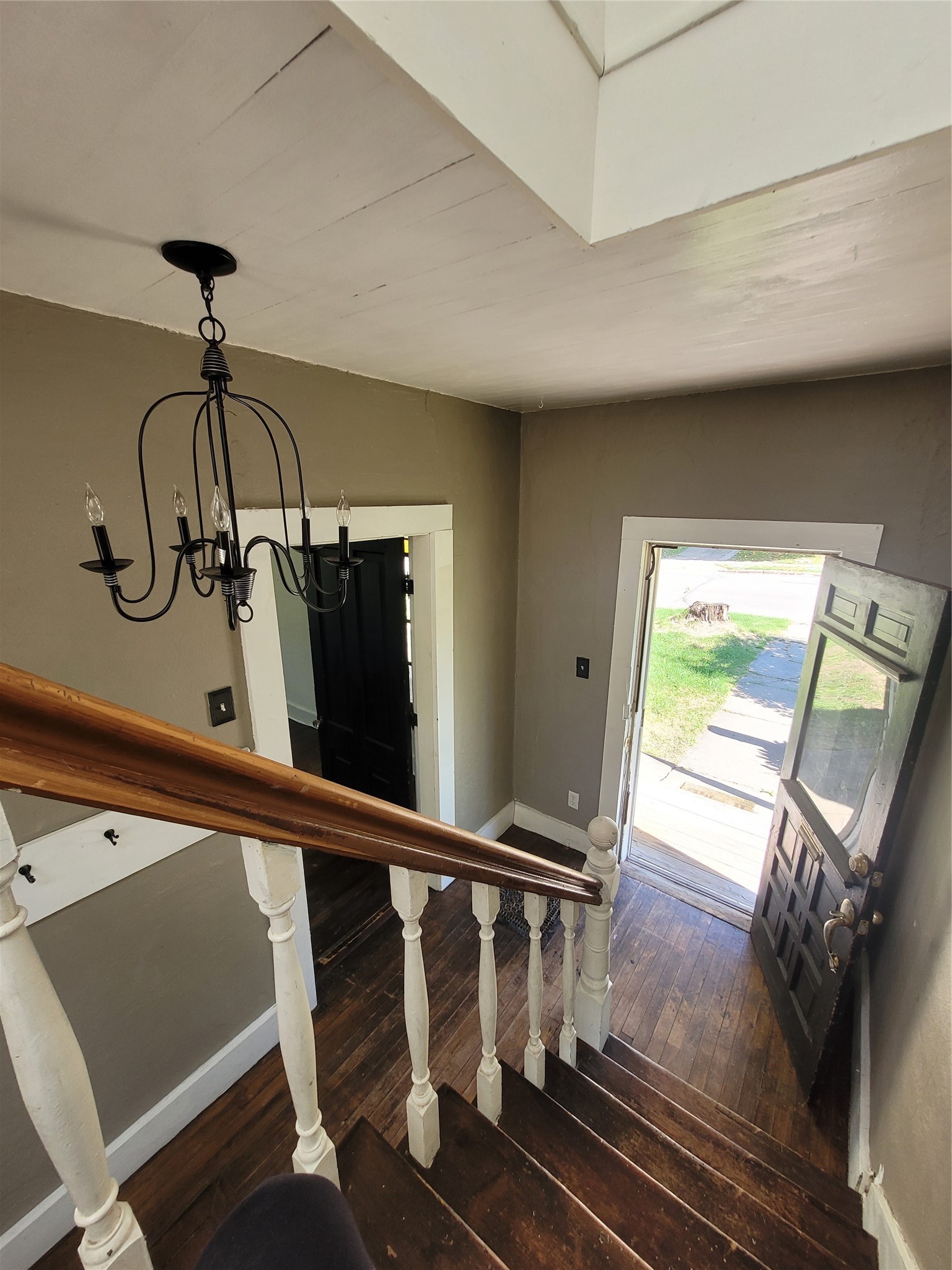 104 Court Street Property Photo 32