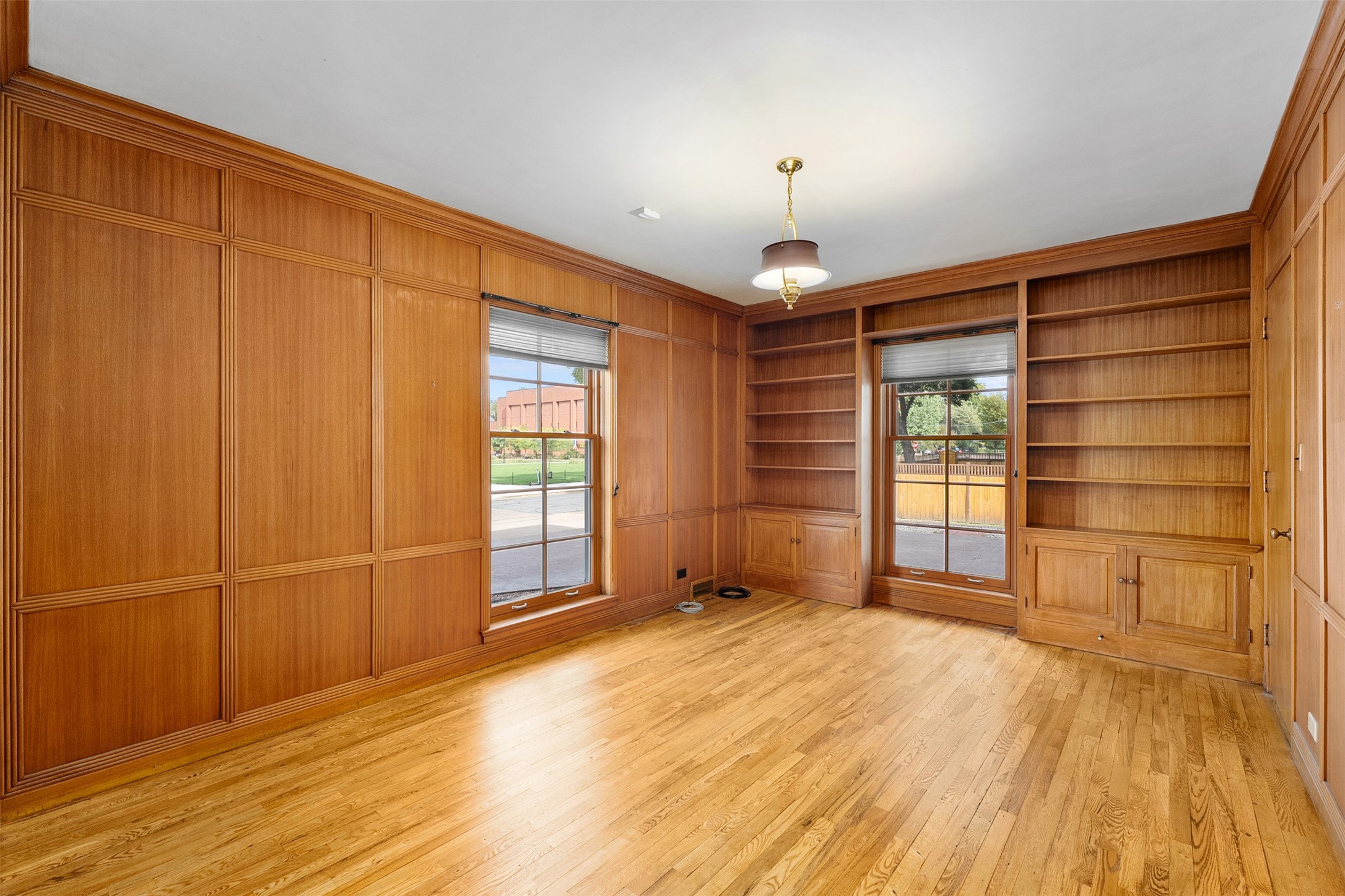 1615 Park Avenue Property Photo 10