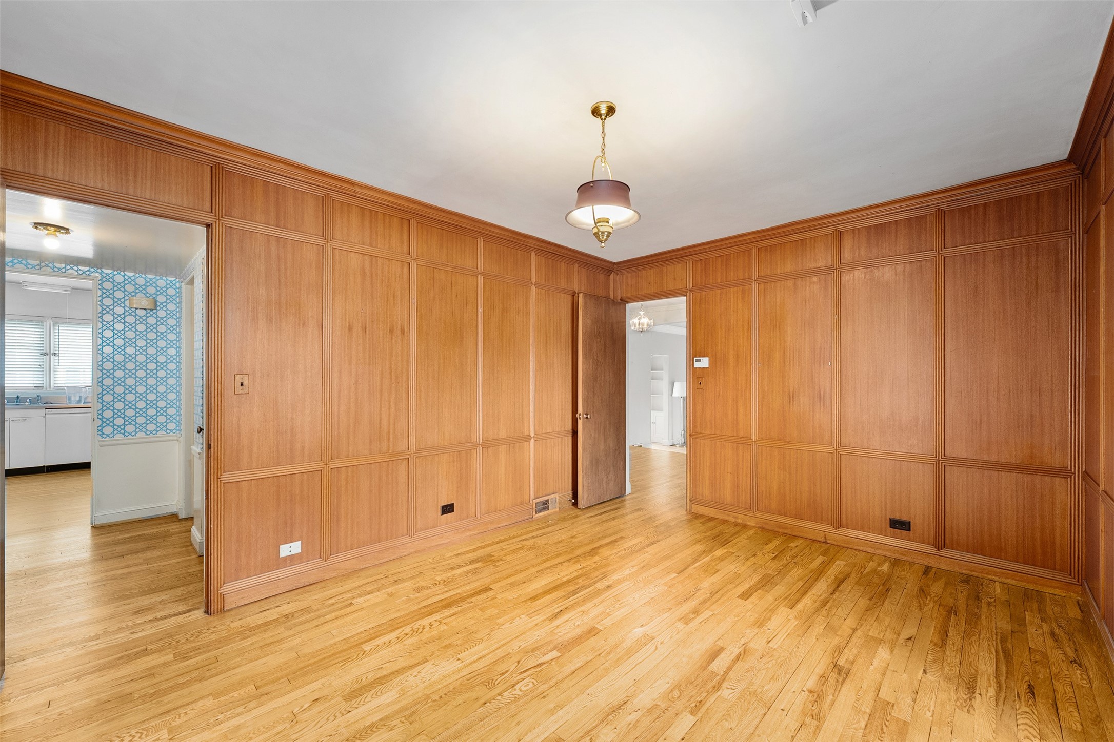 1615 Park Avenue Property Photo 11