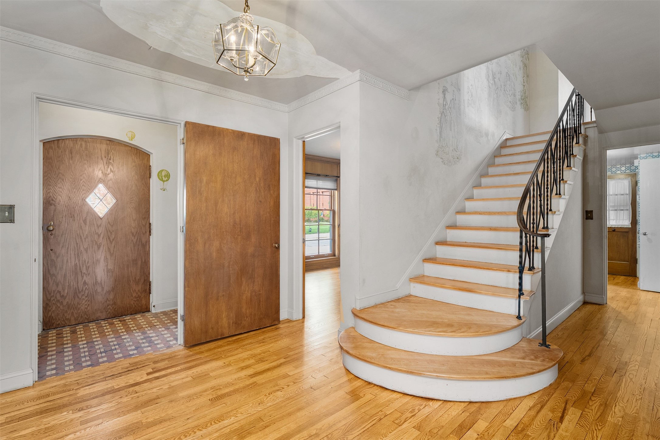 1615 Park Avenue Property Photo 21