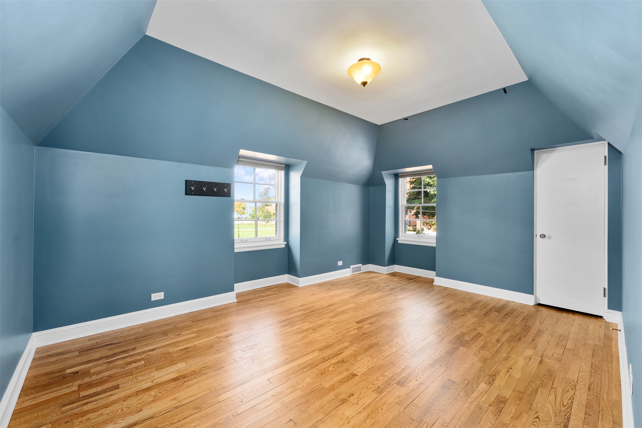 1615 Park Avenue Property Photo 27