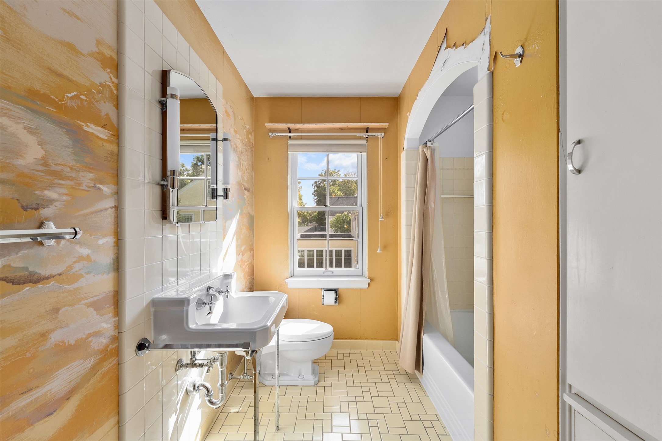 1615 Park Avenue Property Photo 28