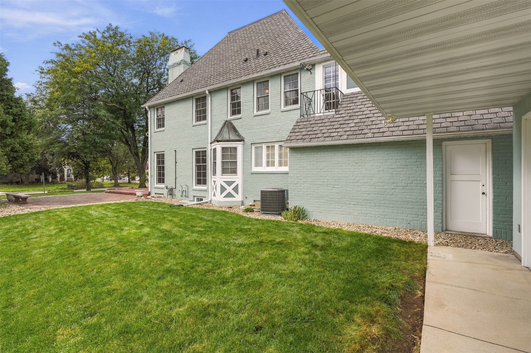 1615 Park Avenue Property Photo 47