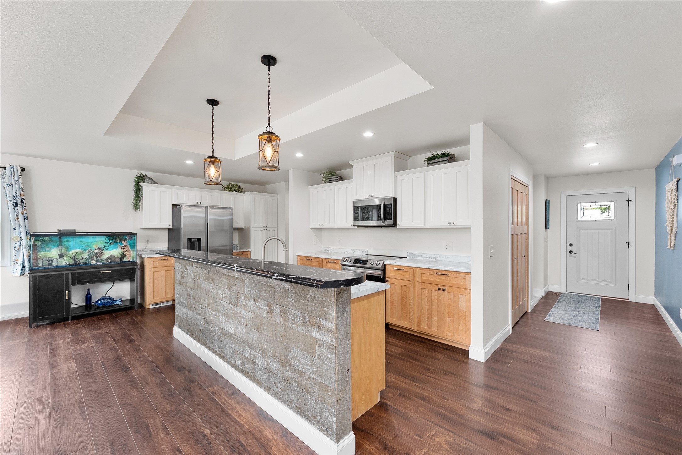 12831 7th Street Property Photo 9