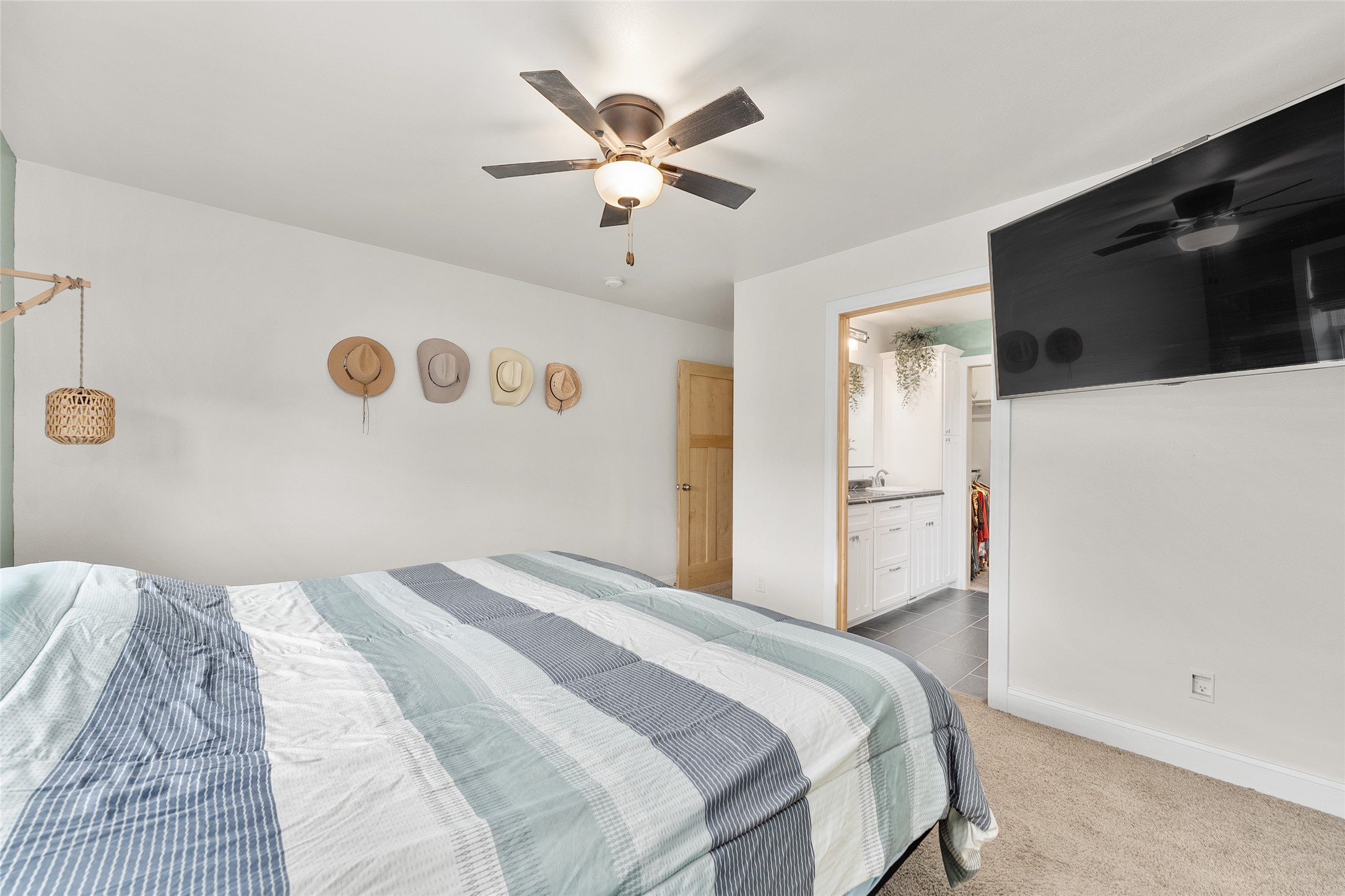 12831 7th Street Property Photo 23
