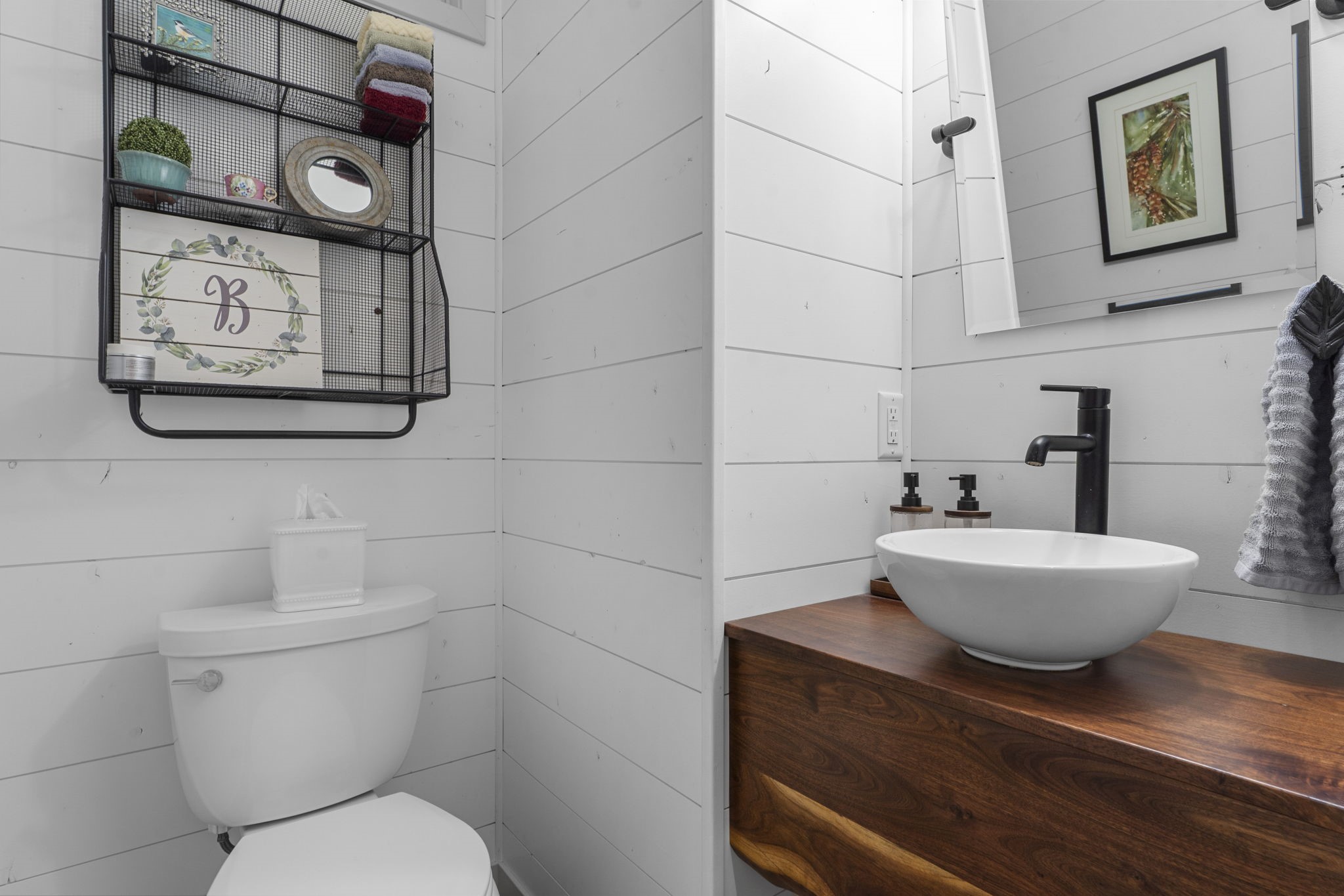351 25 1/4 Avenue Property Photo 22