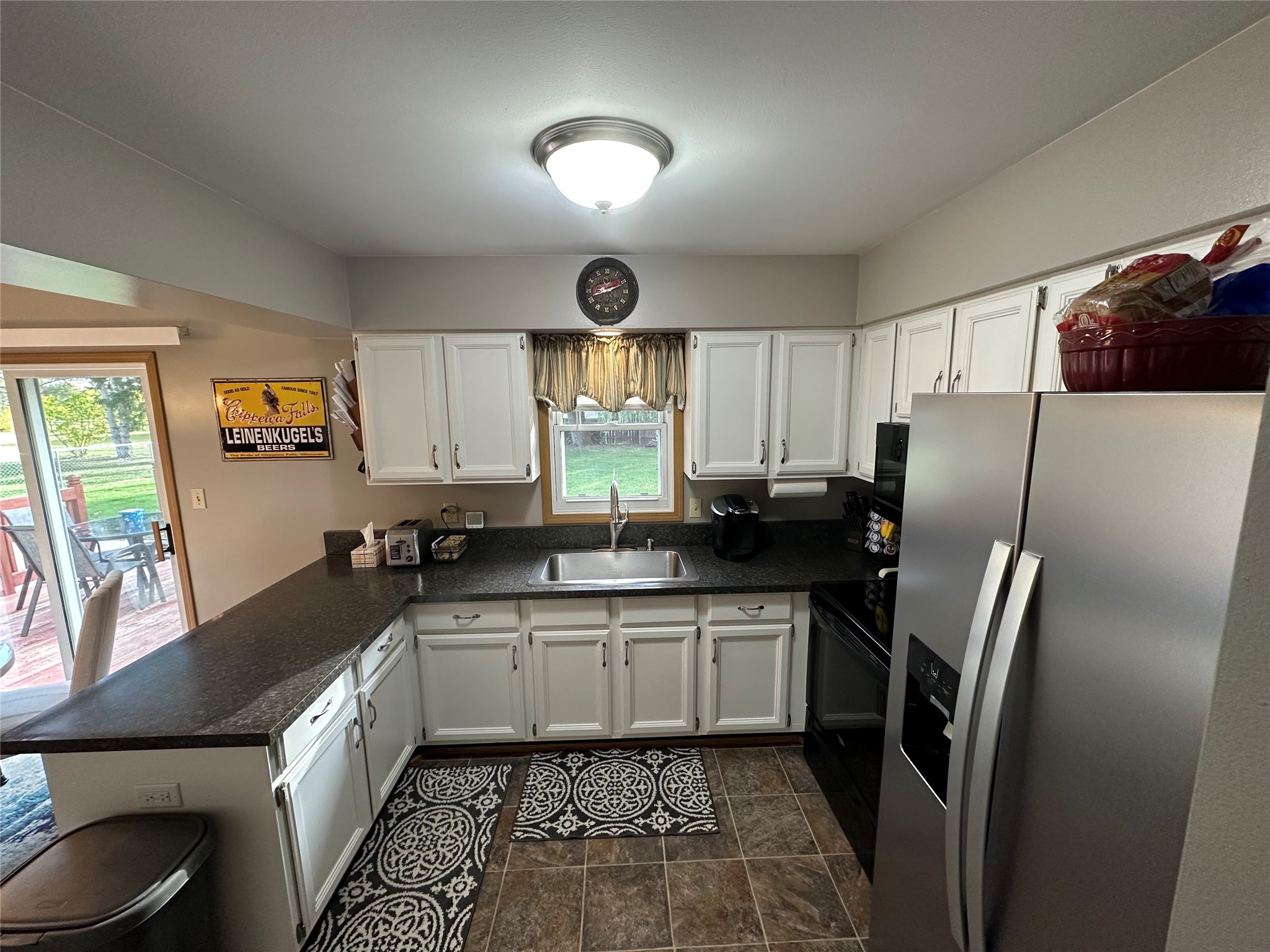 843 Veronica Street Property Photo 6