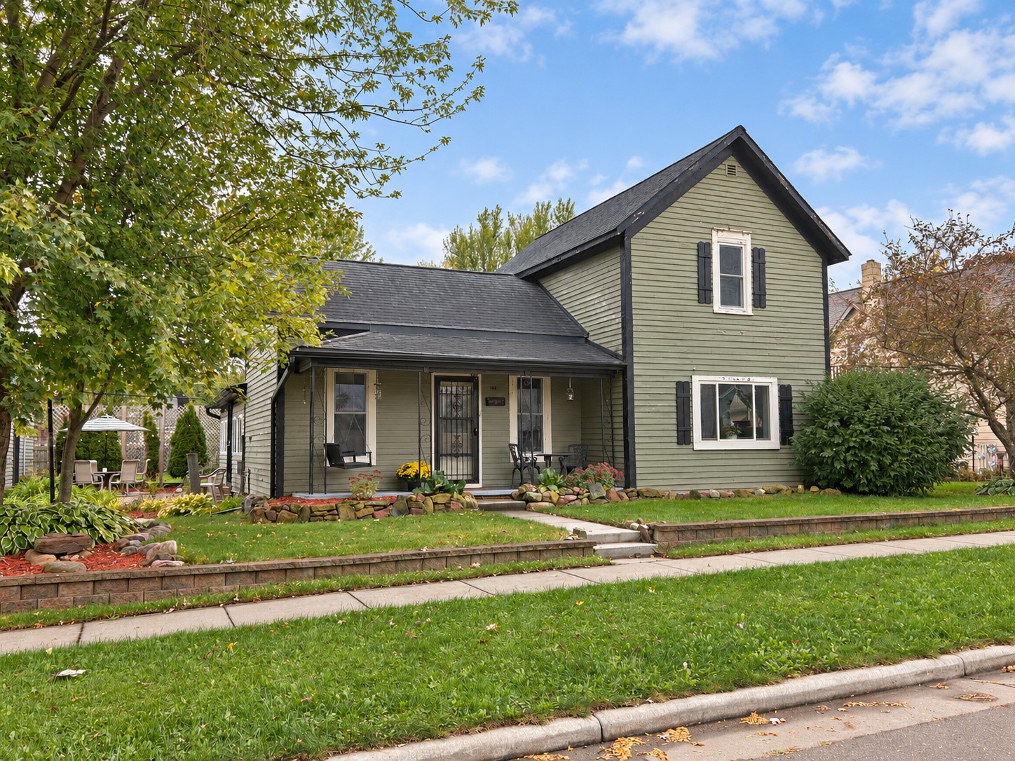 144 E Mckinley Avenue Property Photo 1