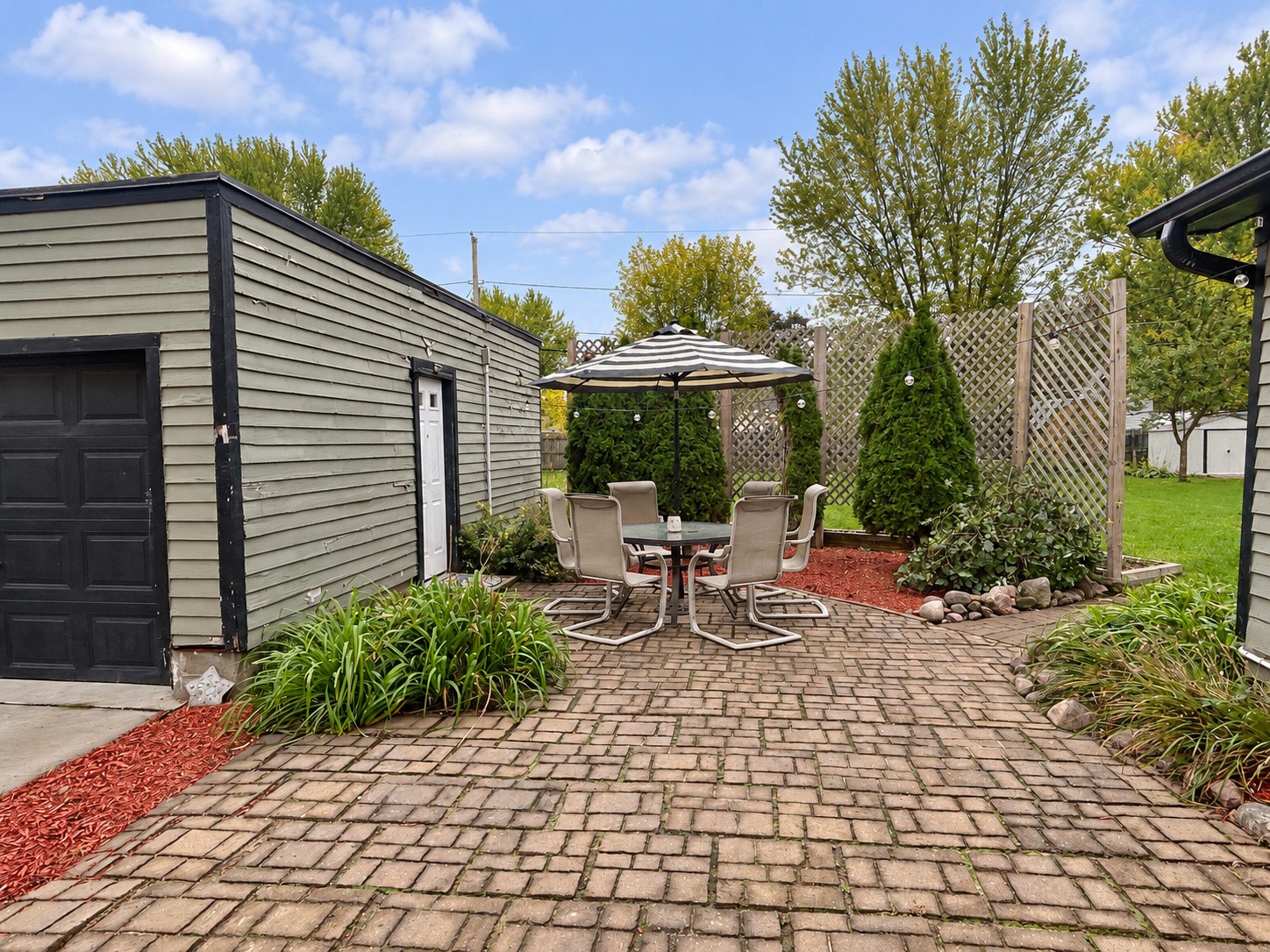 144 E Mckinley Avenue Property Photo 33