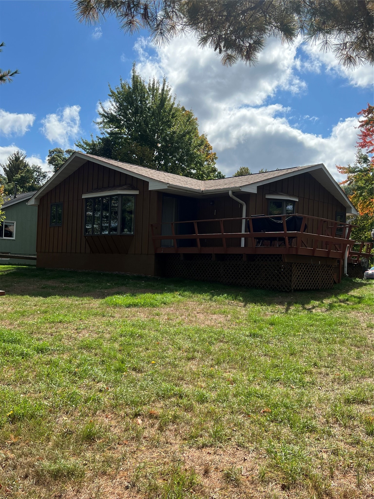 6728 Deer Track Road Property Photo 8