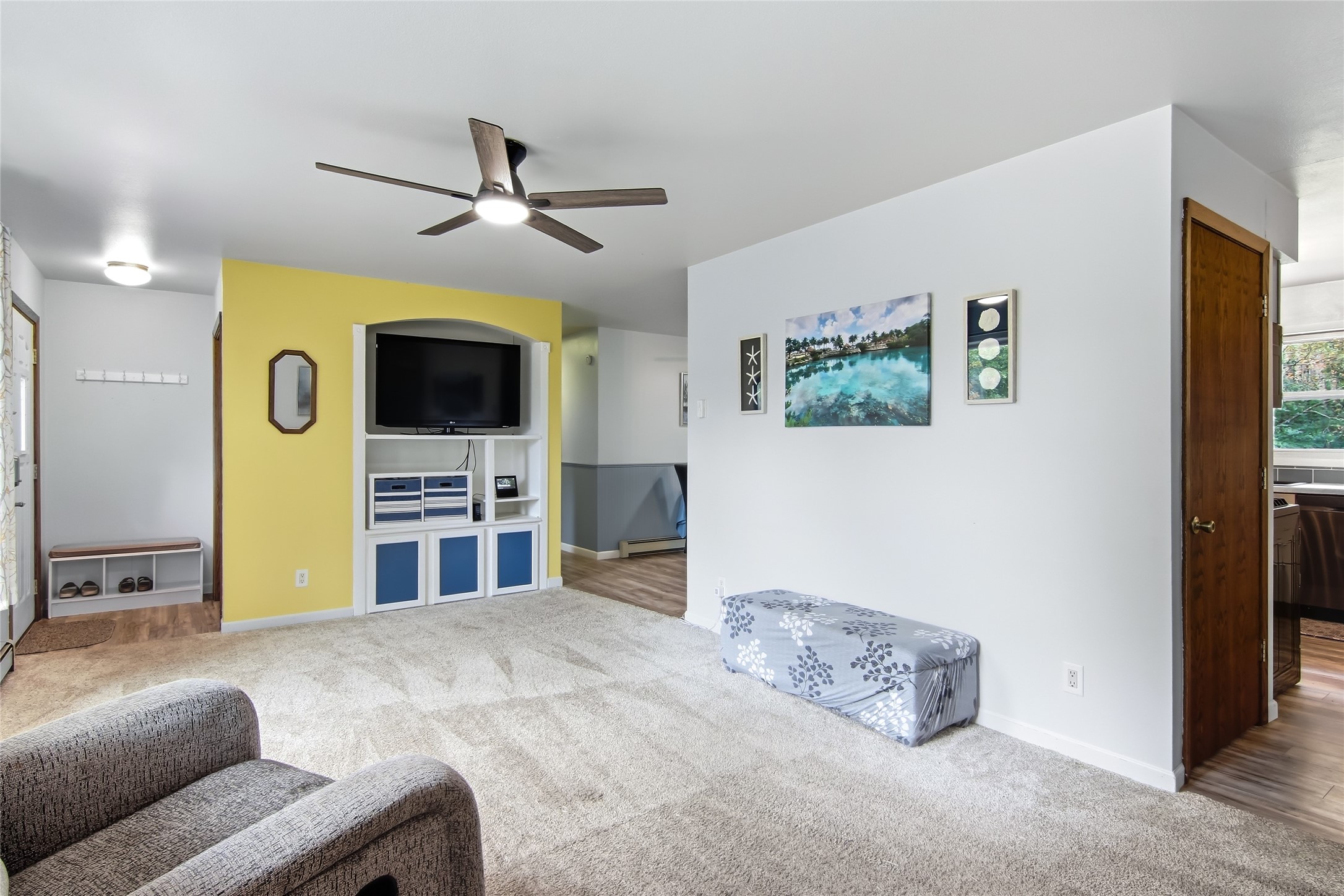 435 S Beach Drive Property Photo 15