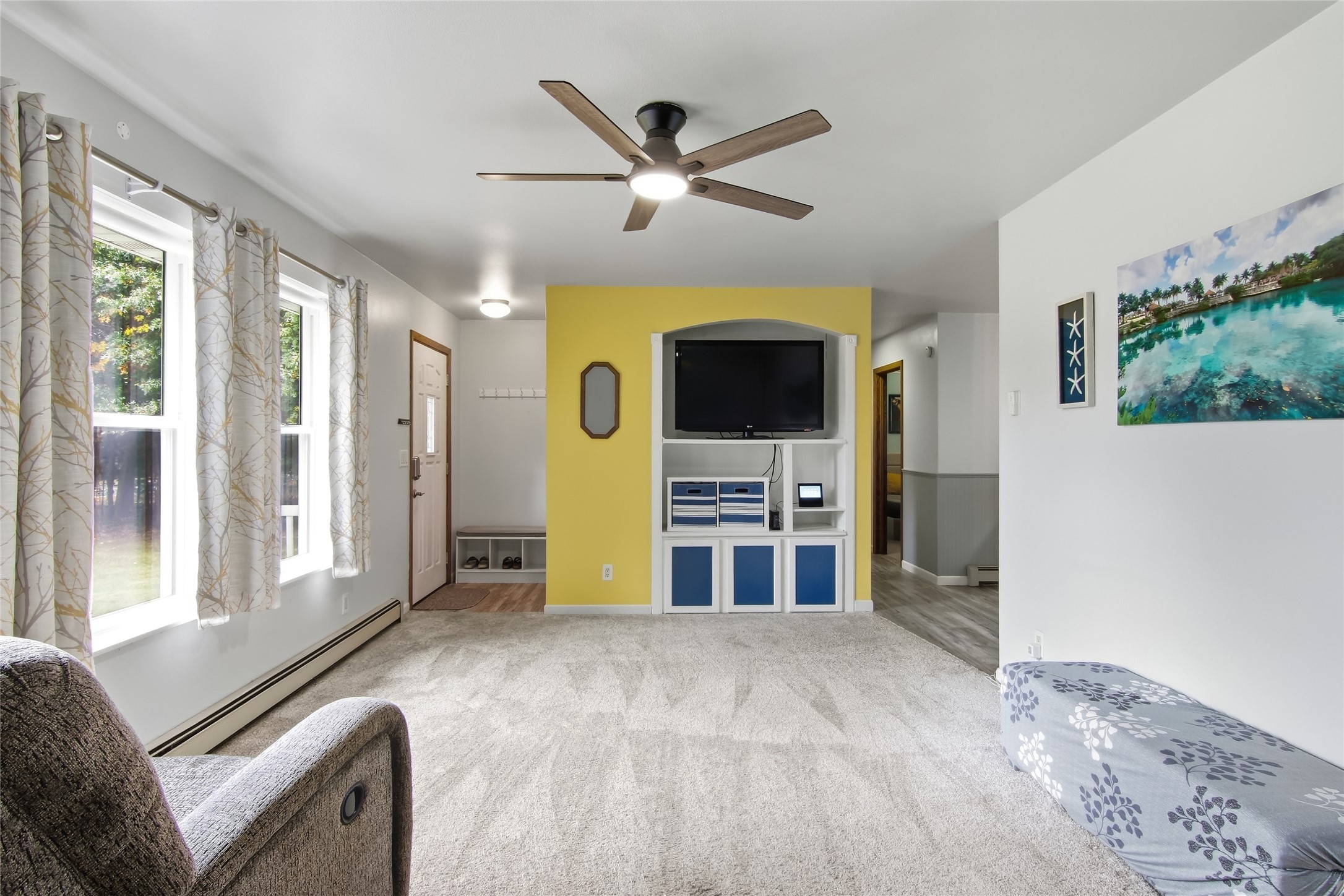 435 S Beach Drive Property Photo 16