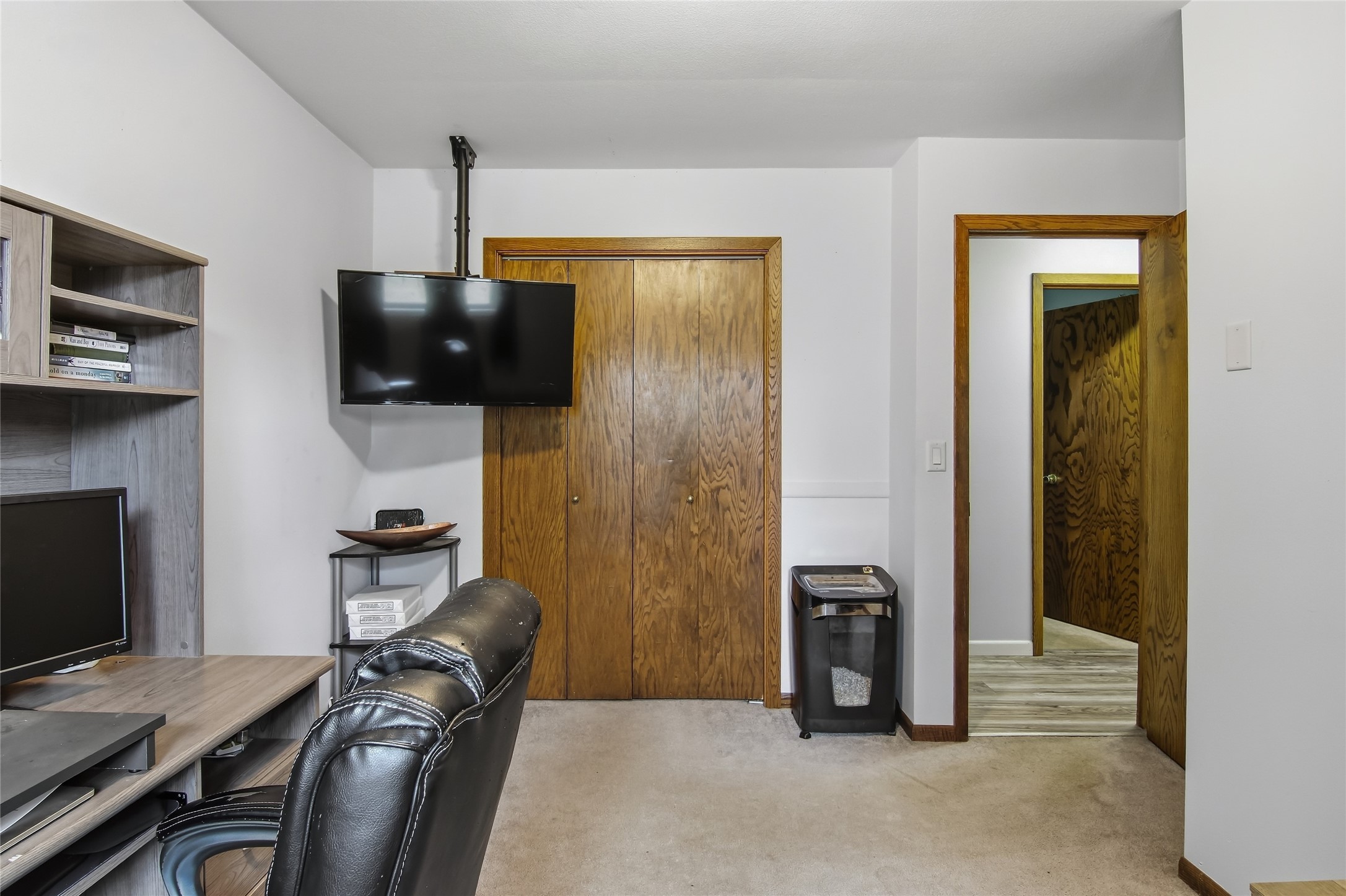 435 S Beach Drive Property Photo 20