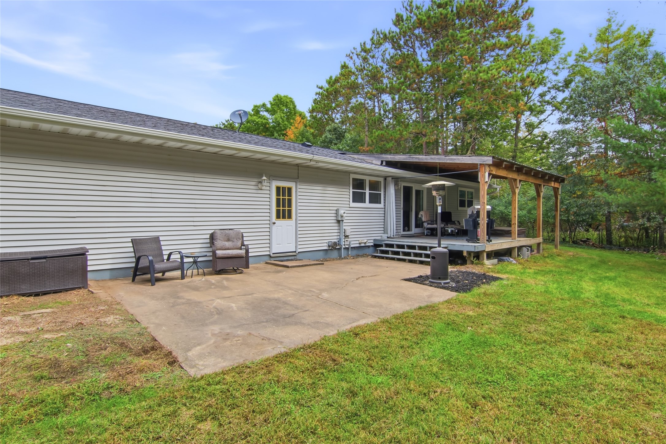 435 S Beach Drive Property Photo 35