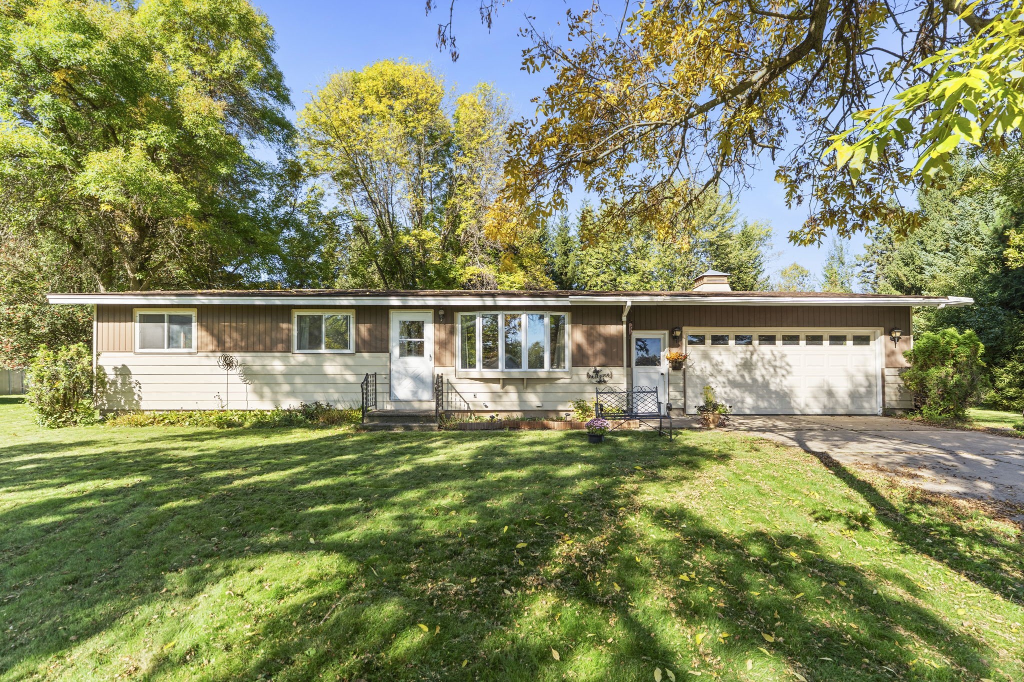 1055 10th Avenue Property Photo 1