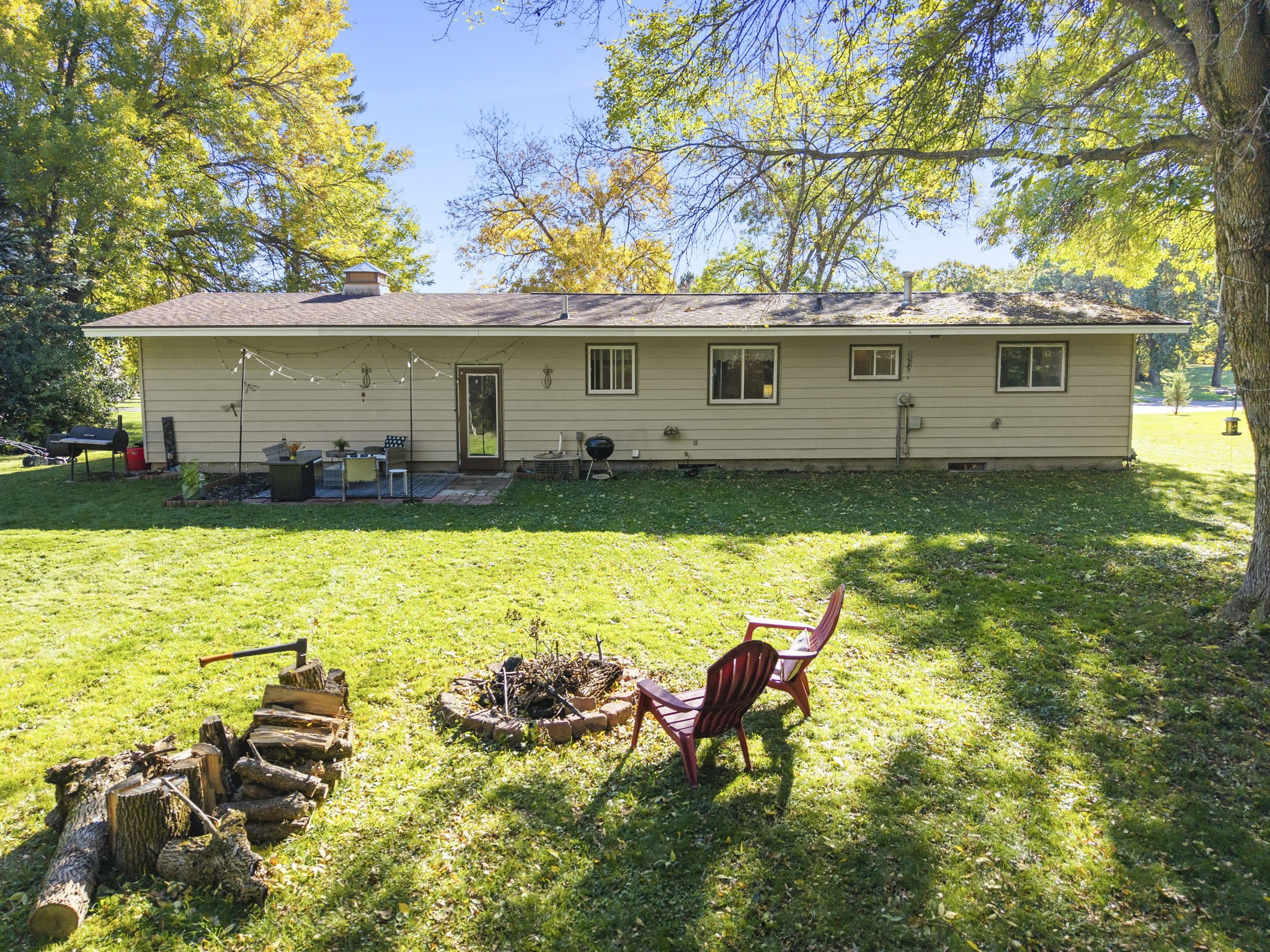 1055 10th Avenue Property Photo 5