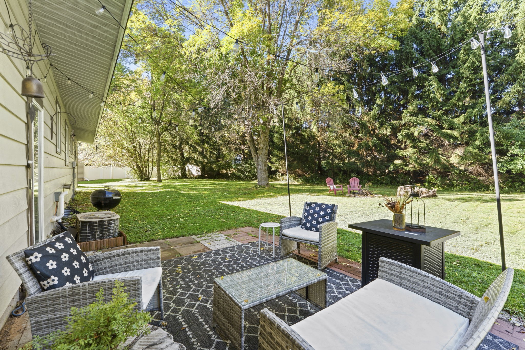 1055 10th Avenue Property Photo 9