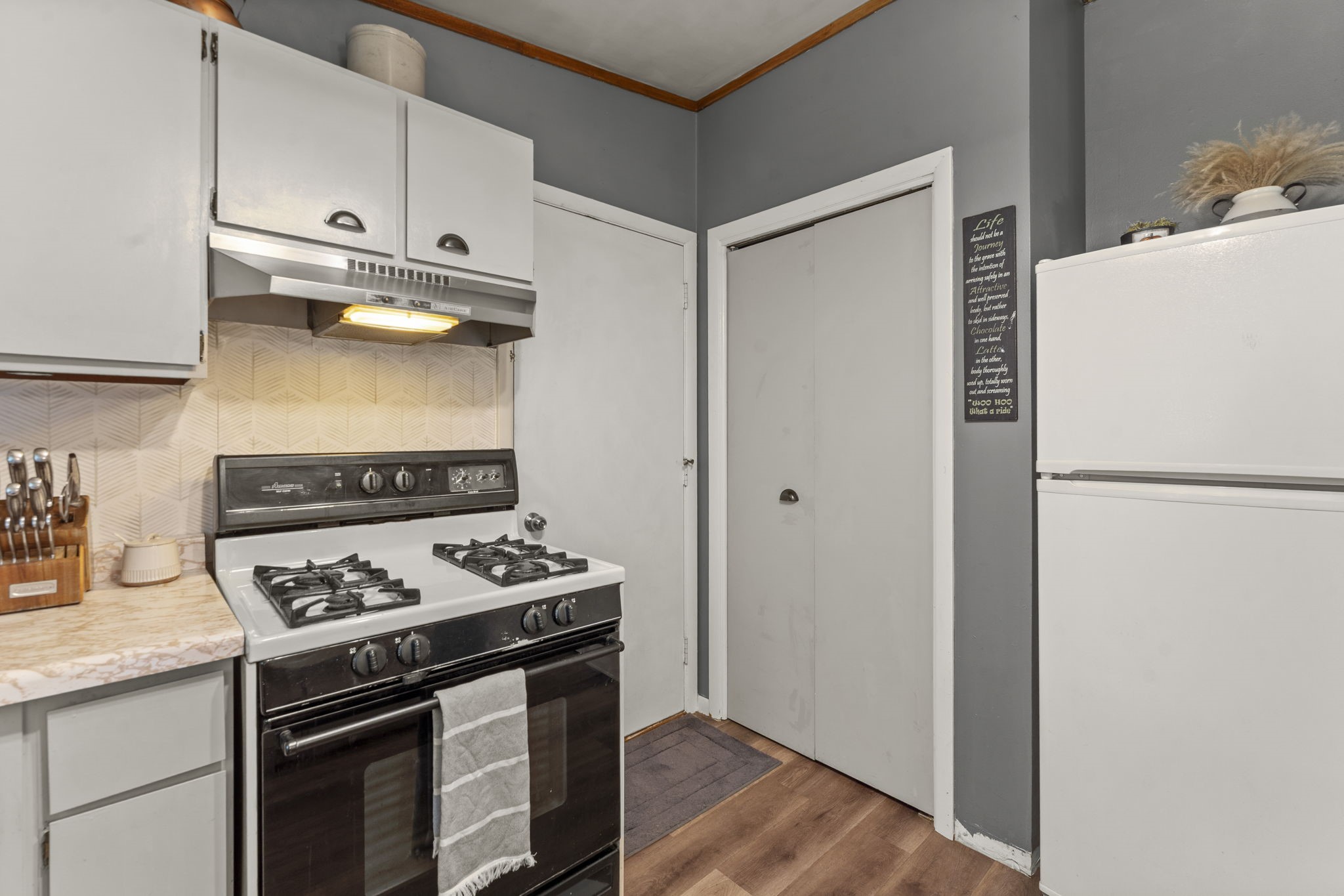 1055 10th Avenue Property Photo 23