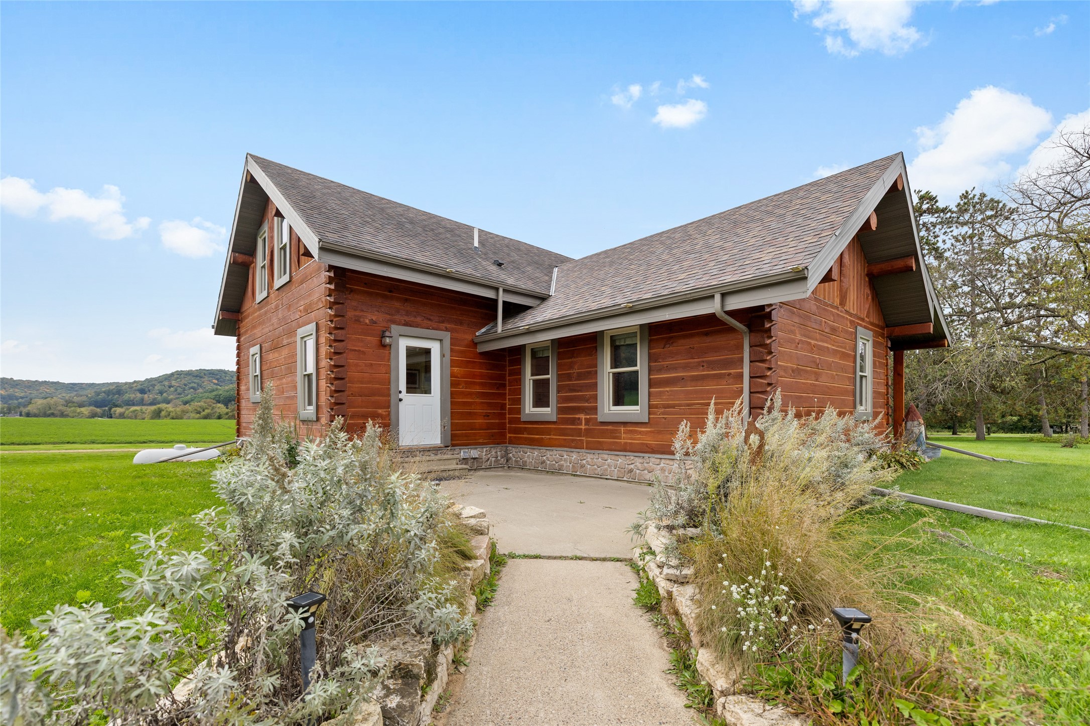776 S Center Creek Road Property Photo 1