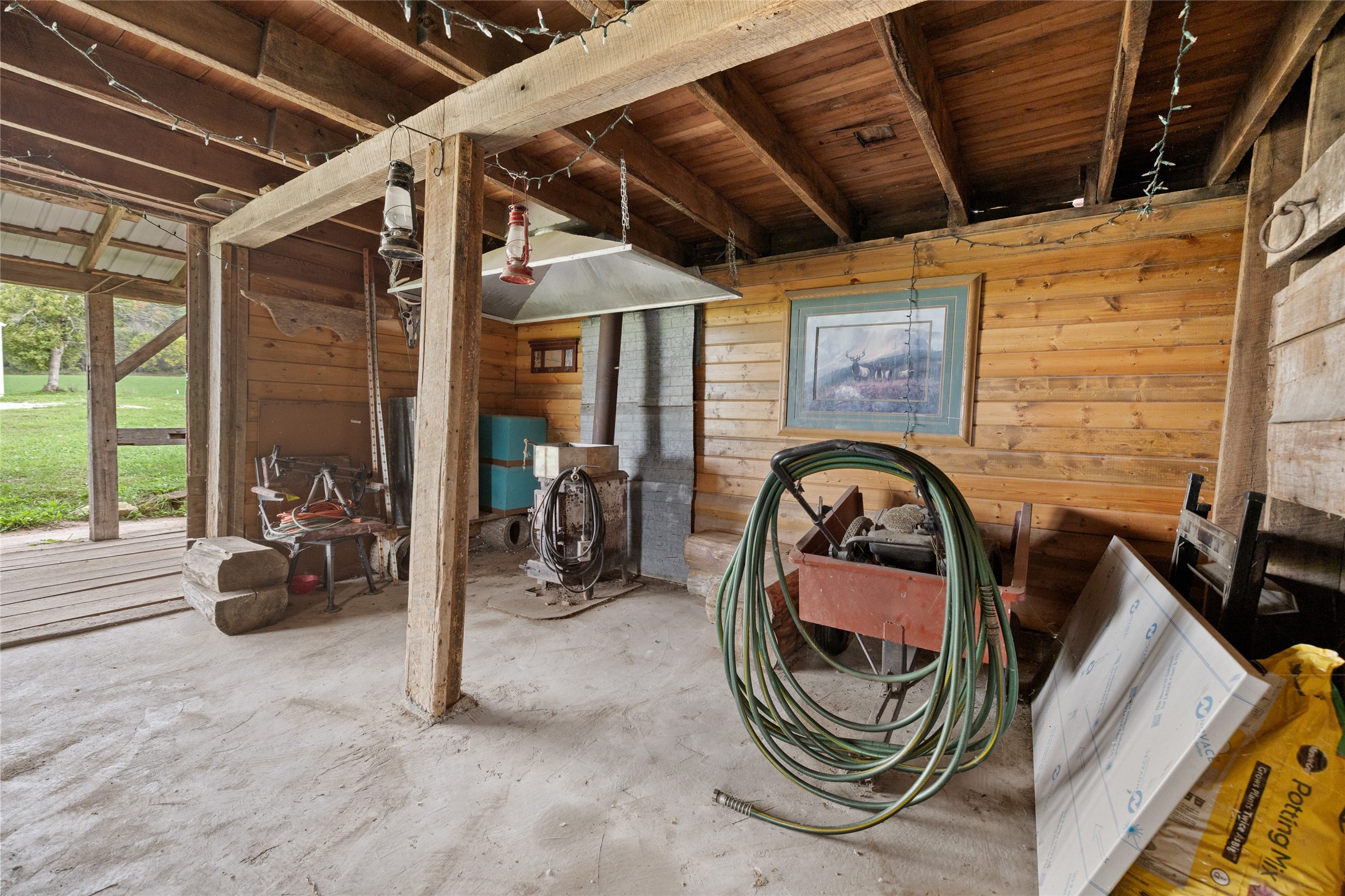 776 S Center Creek Road Property Photo 37