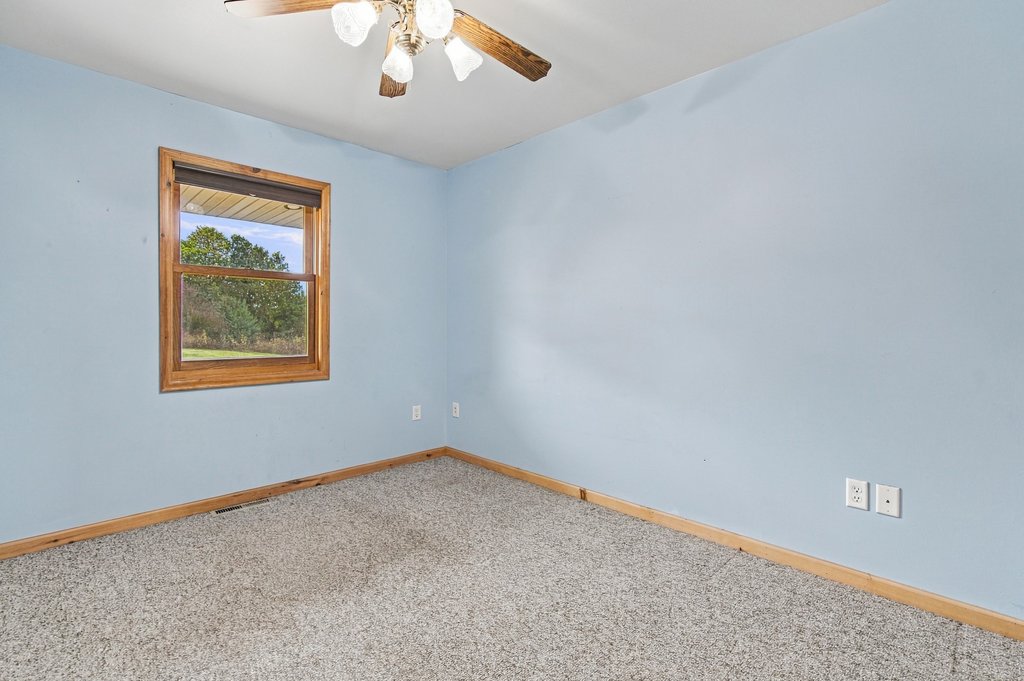 N4675 330th Street Property Photo 16