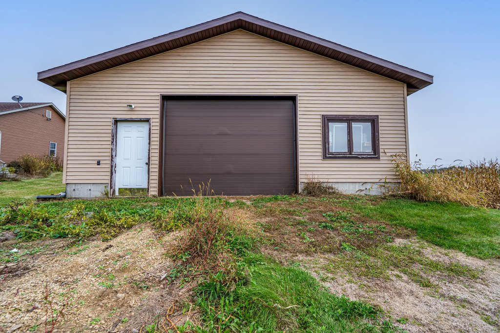 N4675 330th Street Property Photo 44