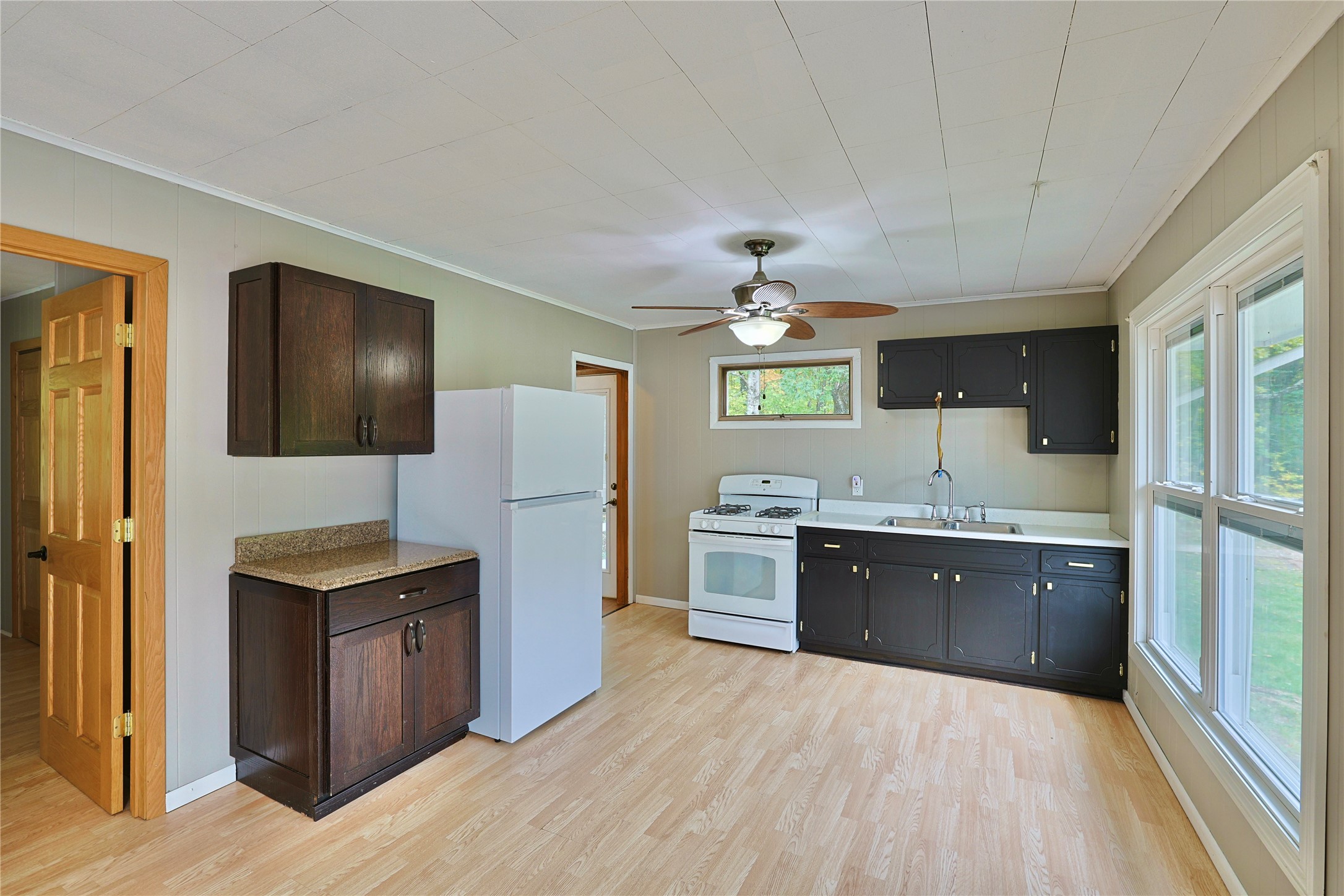 3141 & 3139 State Road 70 Property Photo 35