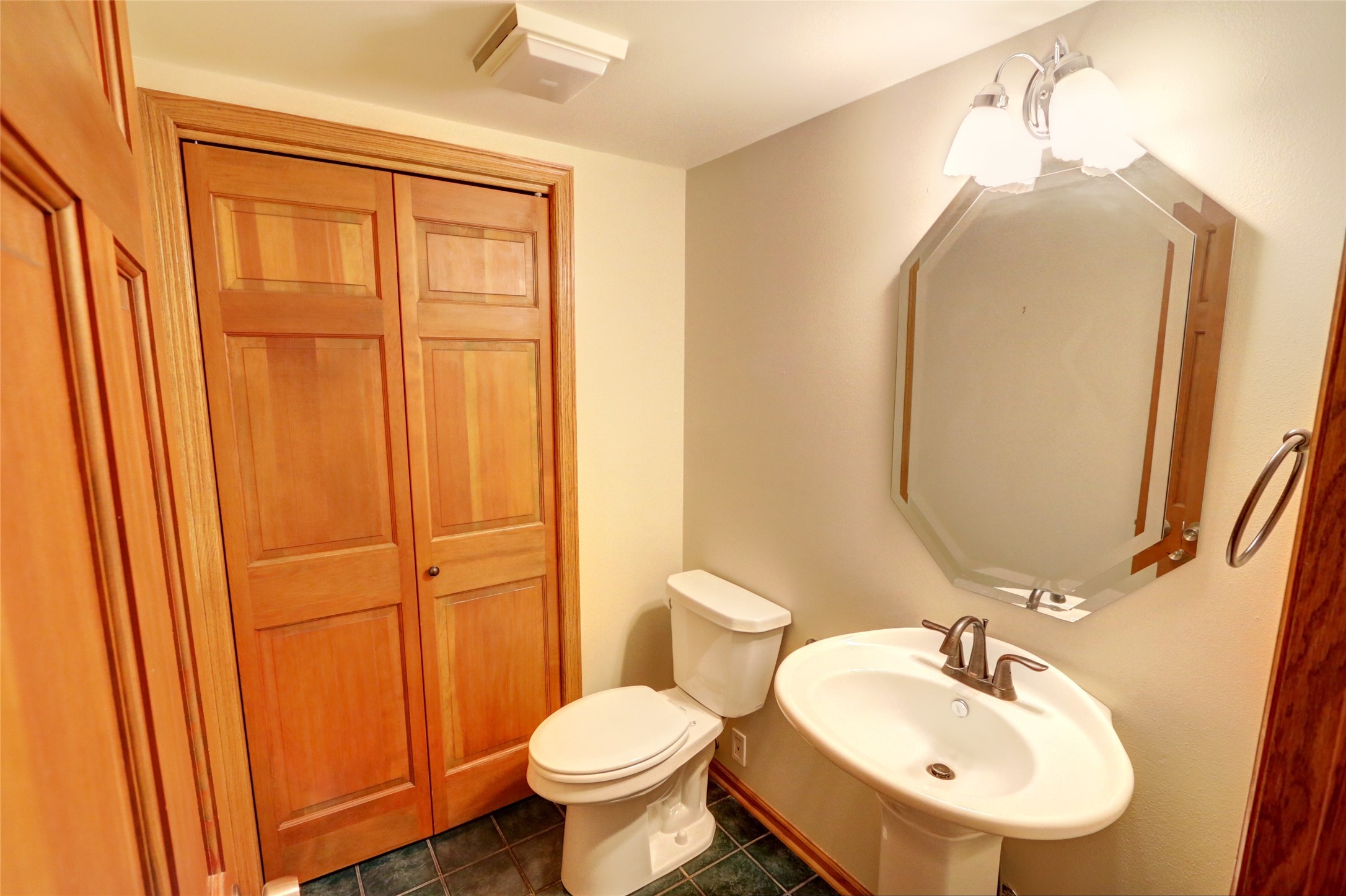 12629 W Highway 77 Property Photo 14