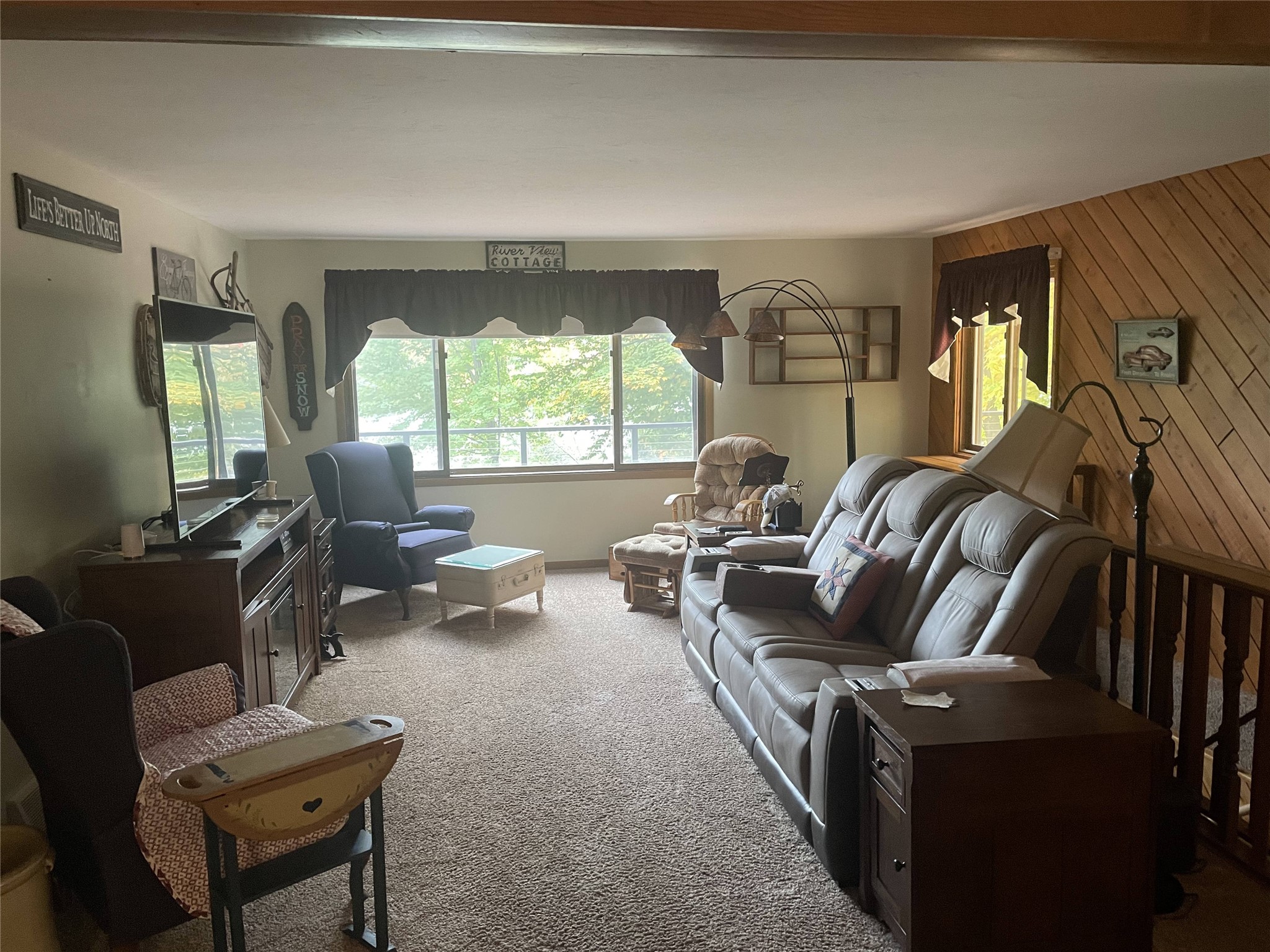1350 Boettcher Road Property Photo 10