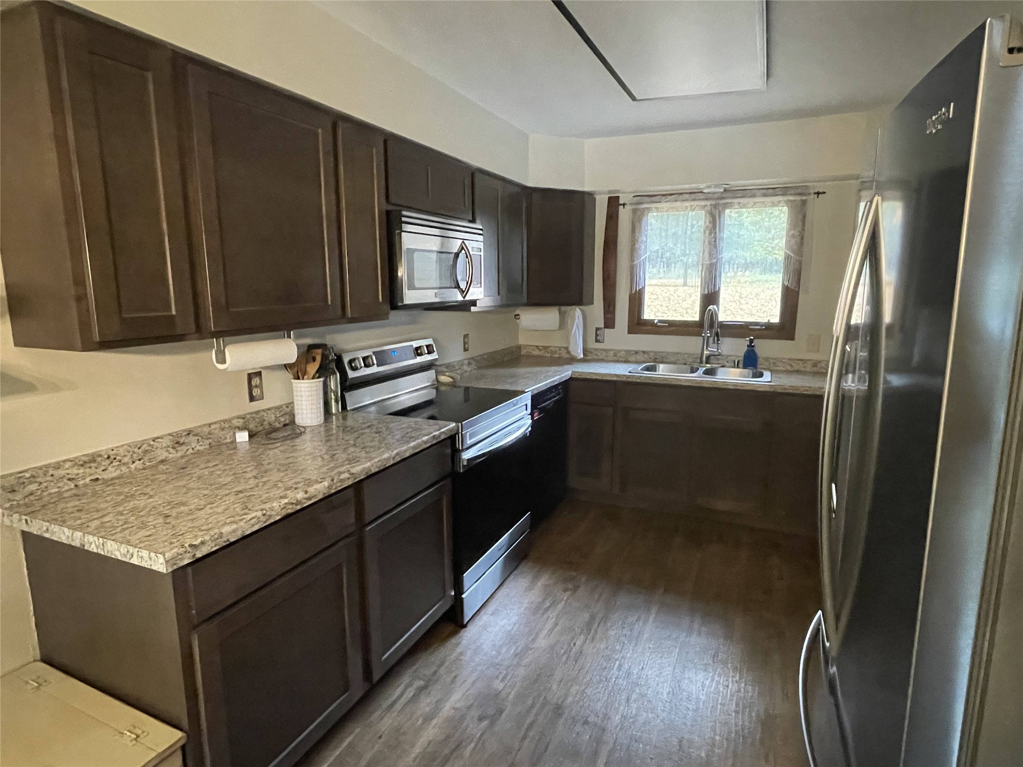 1350 Boettcher Road Property Photo 22