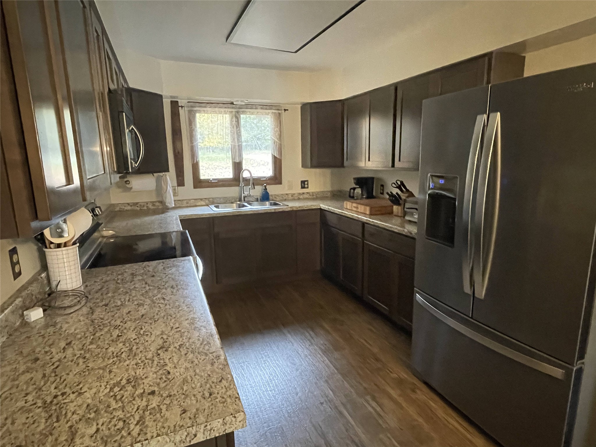 1350 Boettcher Road Property Photo 23