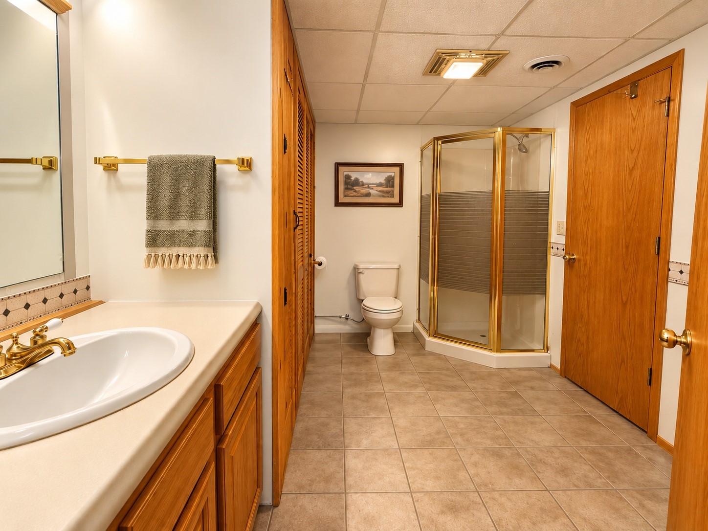 E 15535 Lincoln Drive Property Photo 25