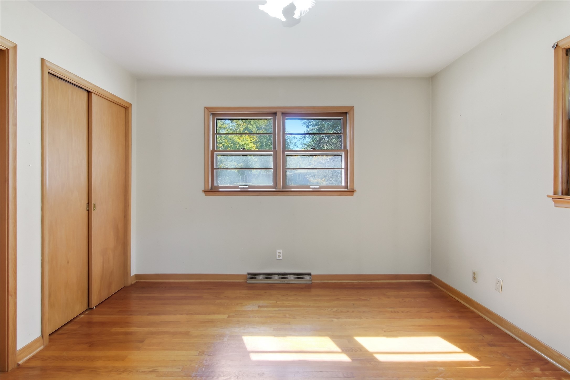 1816 Taft Avenue Property Photo 26