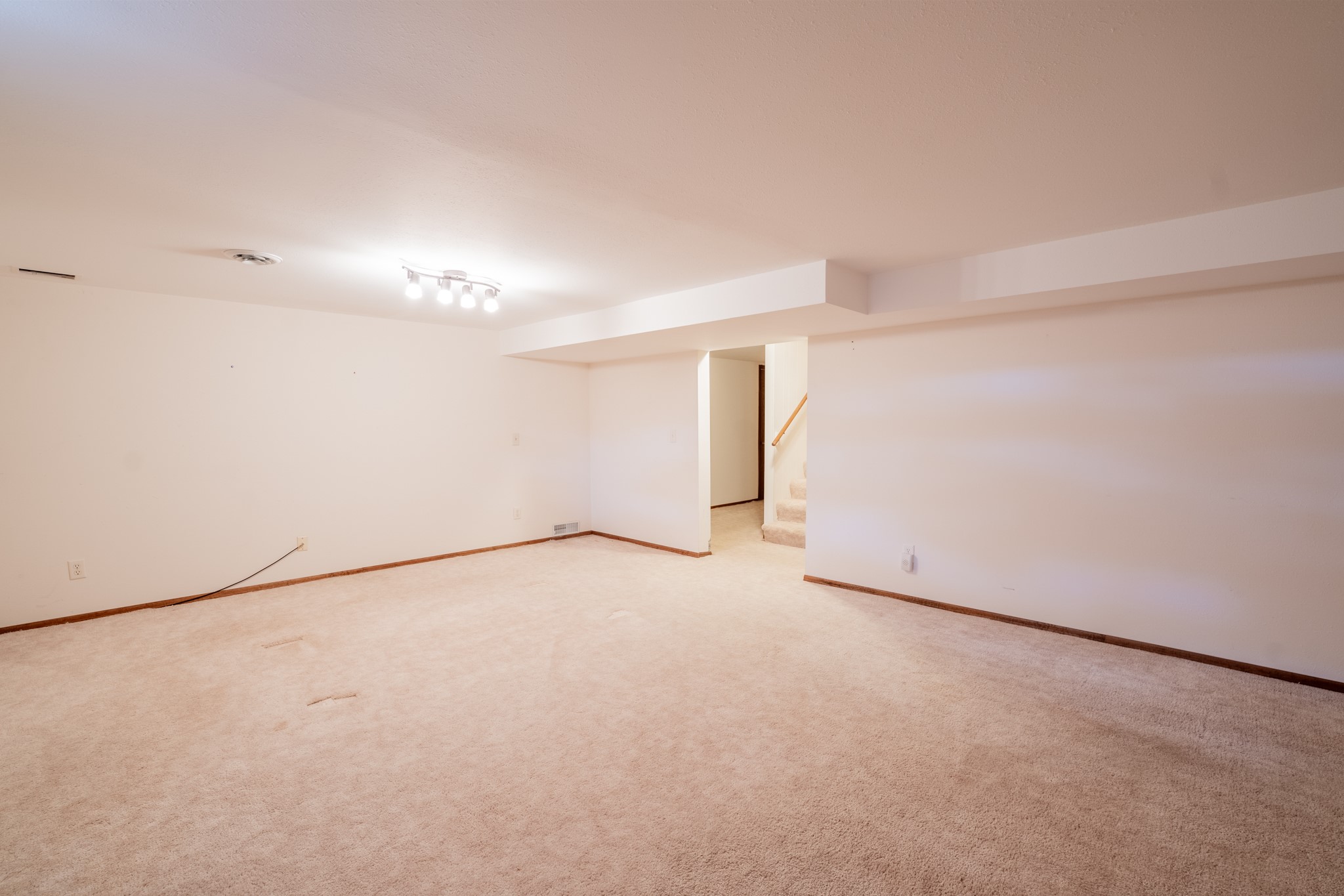 3379 Southgate Court 7 Property Photo 27