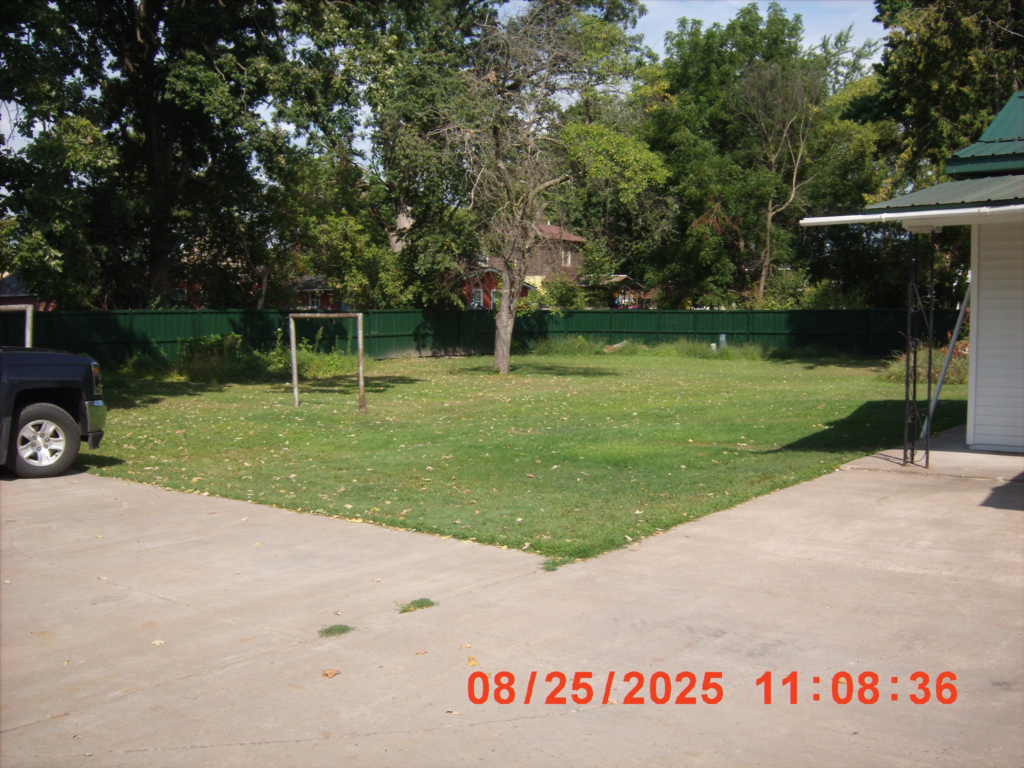 1605662 Property Photo 6