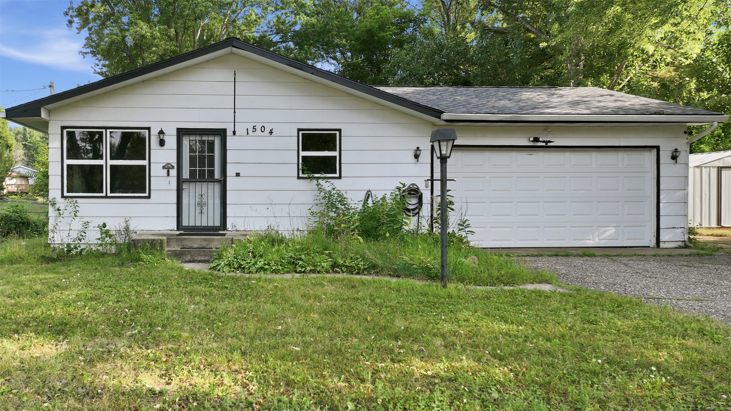 1504 Folsom Street Property Photo 1