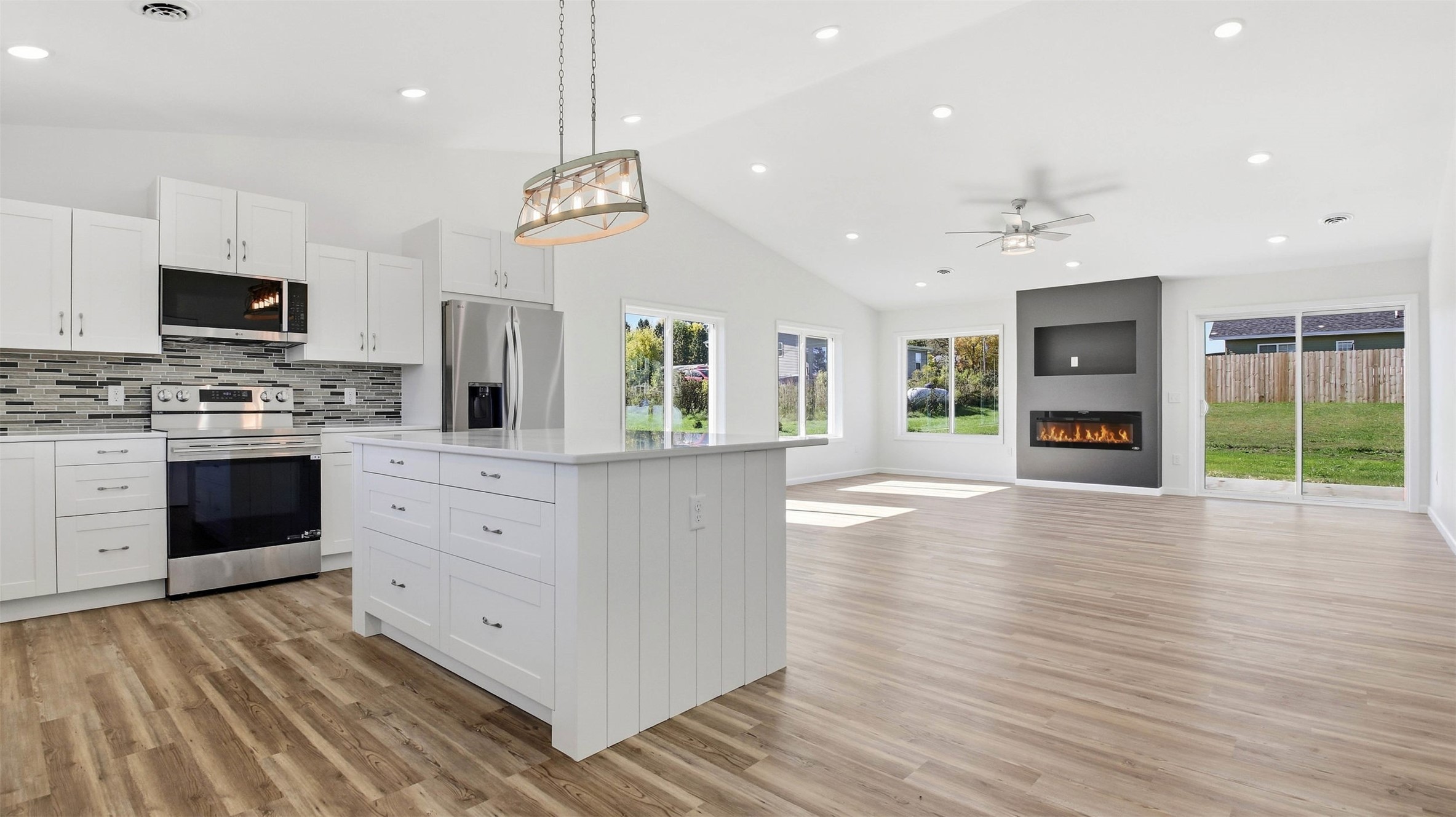 120 Vreeland Street Property Photo 11